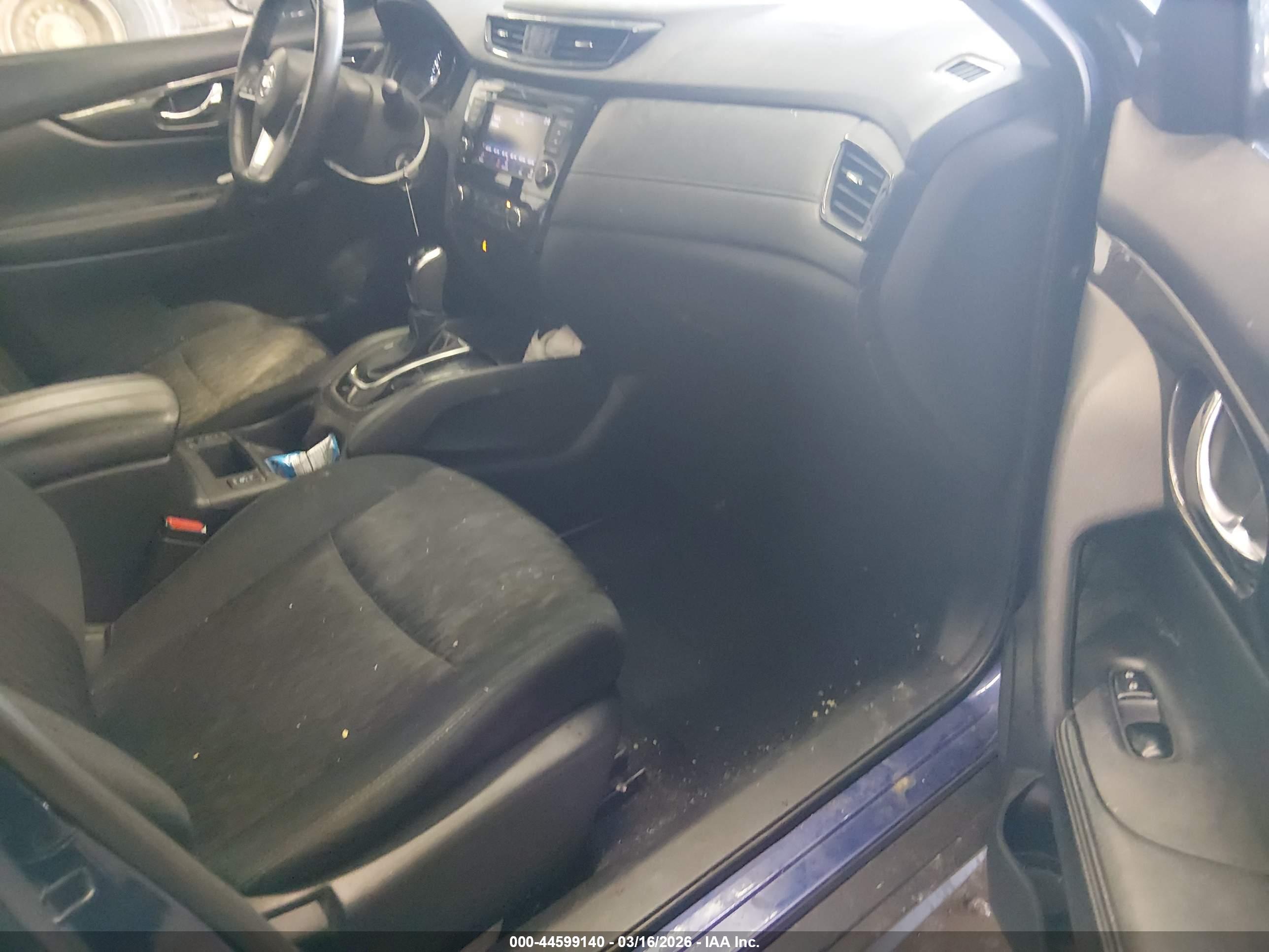 NISSAN ROGUE image 5