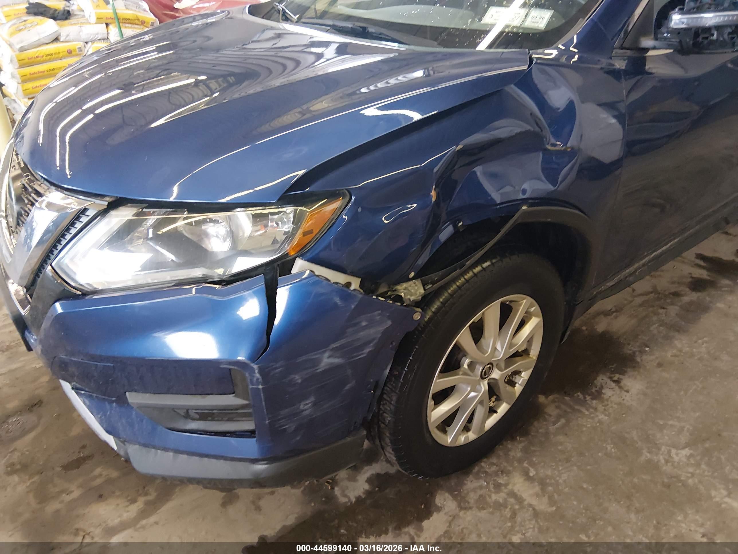 NISSAN ROGUE image 6