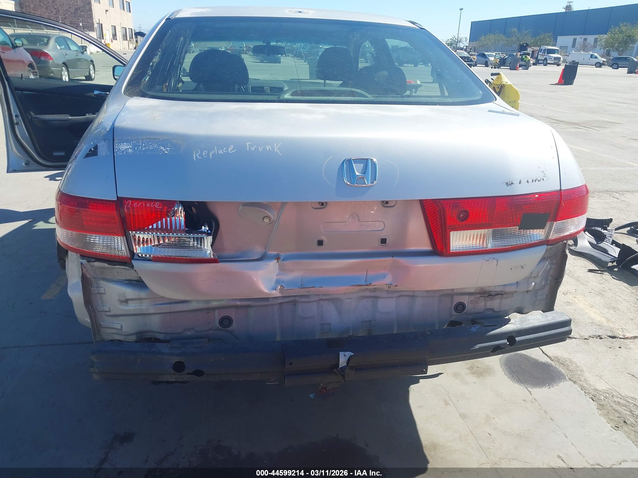 HONDA ACCORD image 6