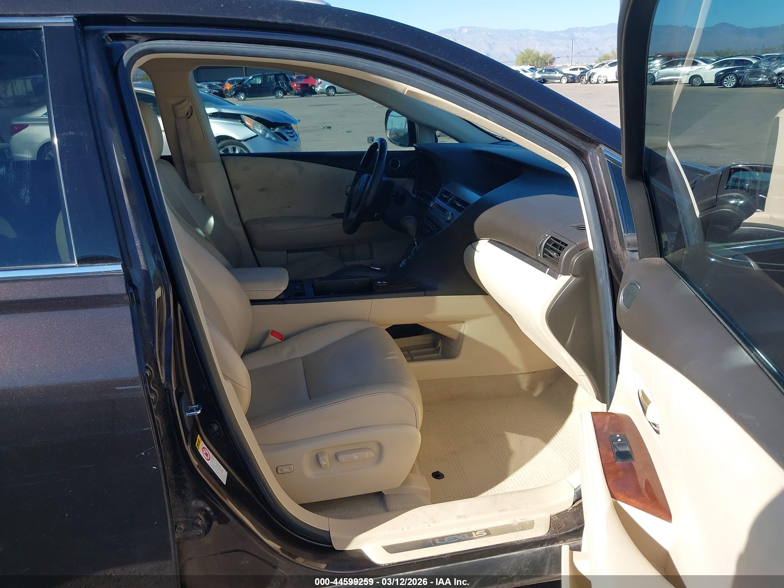 LEXUS RX image 5
