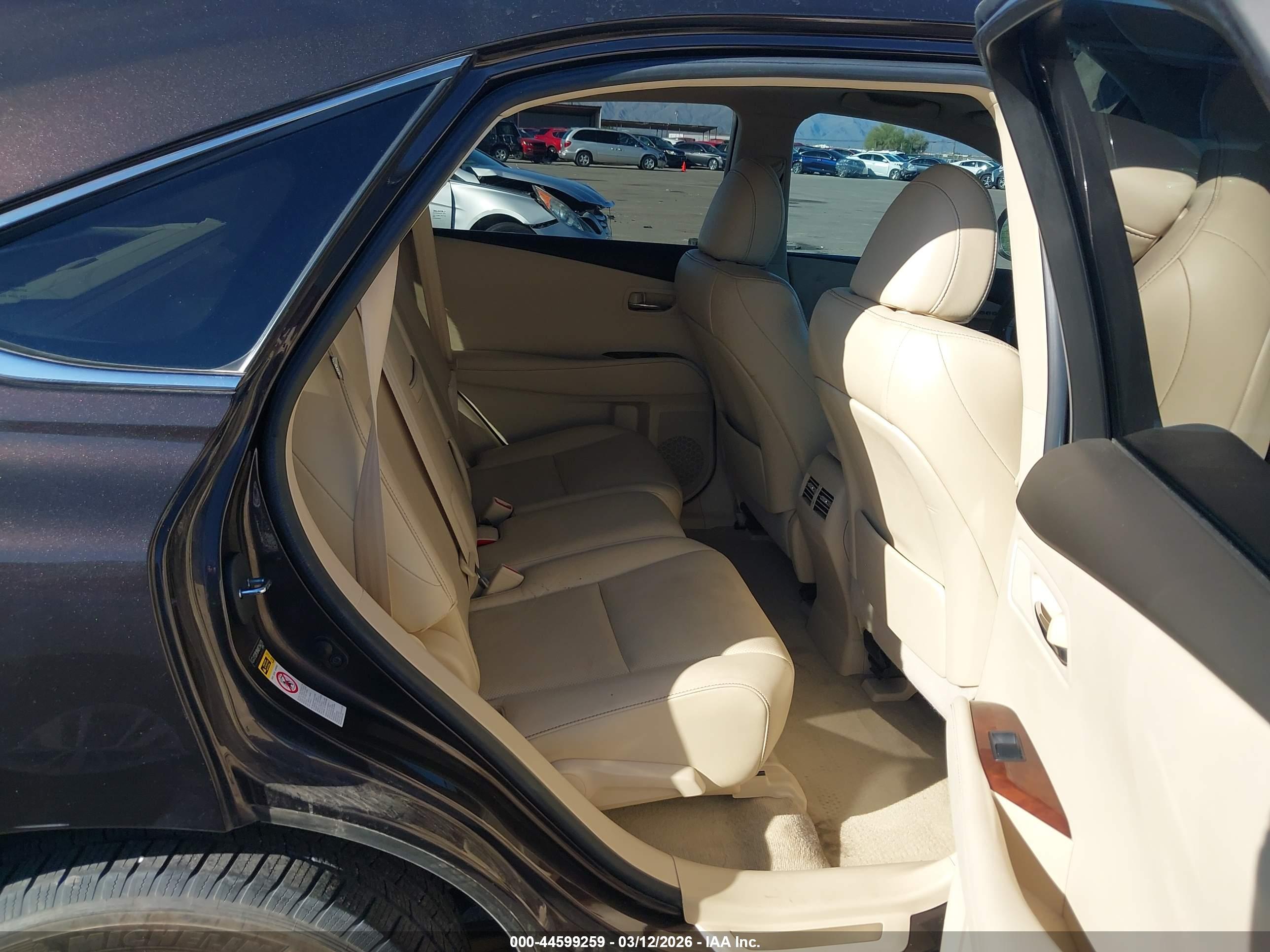 LEXUS RX image 8