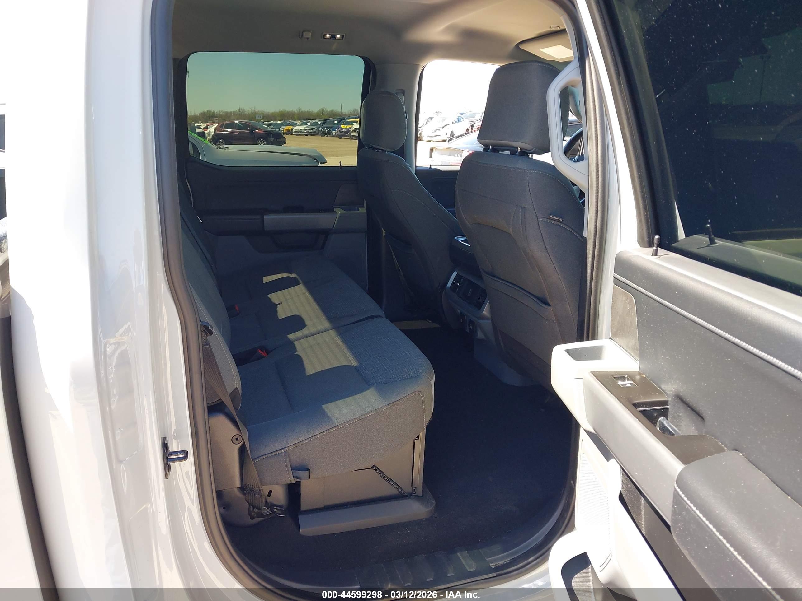 FORD F-150 image 8