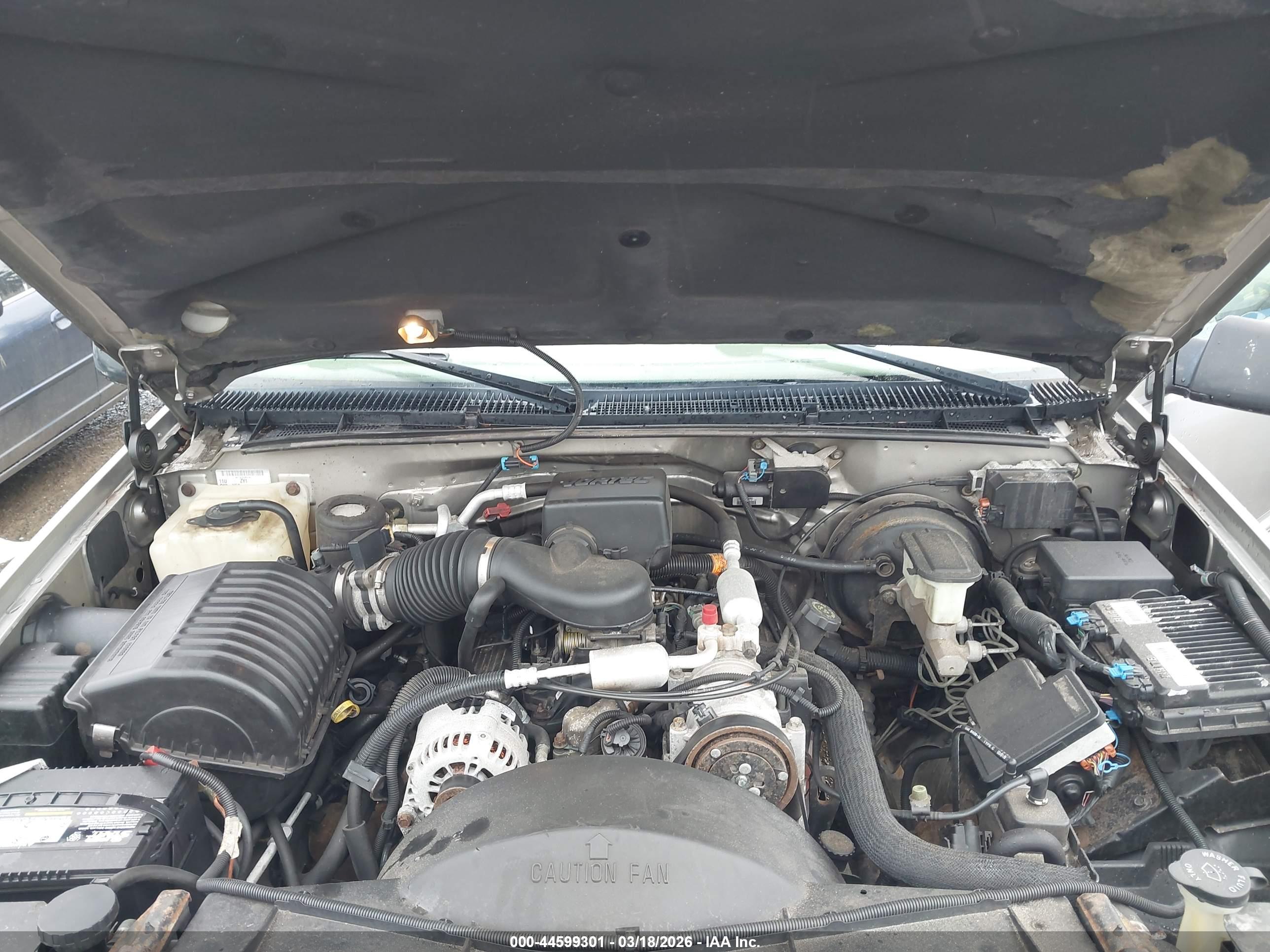 CHEVROLET SUBURBAN image 10