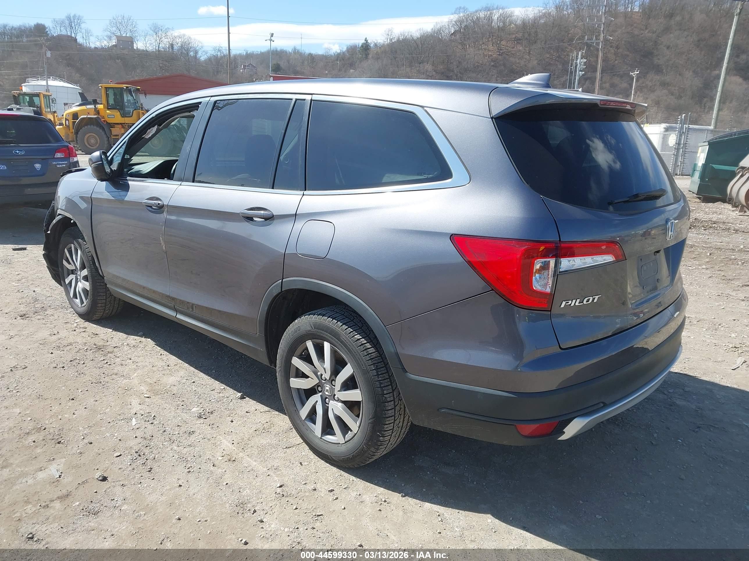 HONDA PILOT image 3