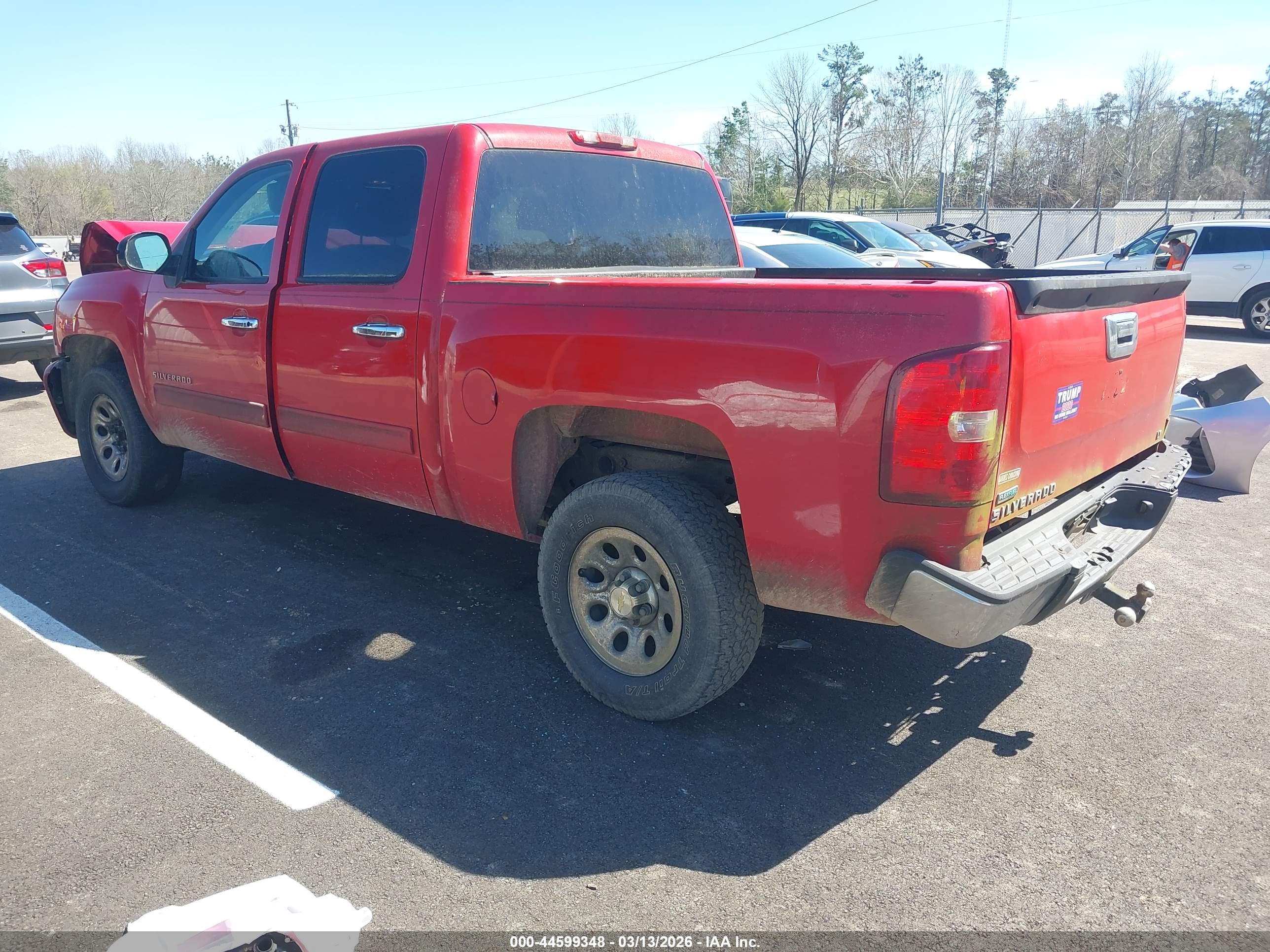 CHEVROLET SILVERADO image 3