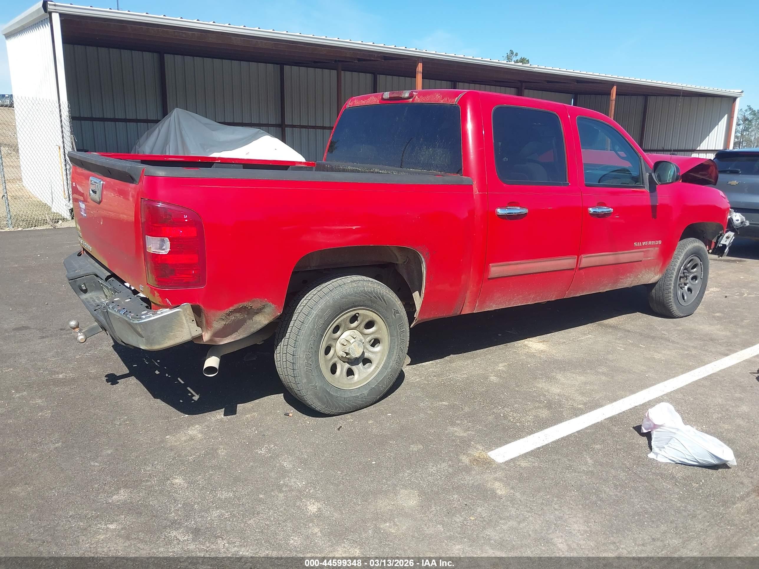 CHEVROLET SILVERADO image 4