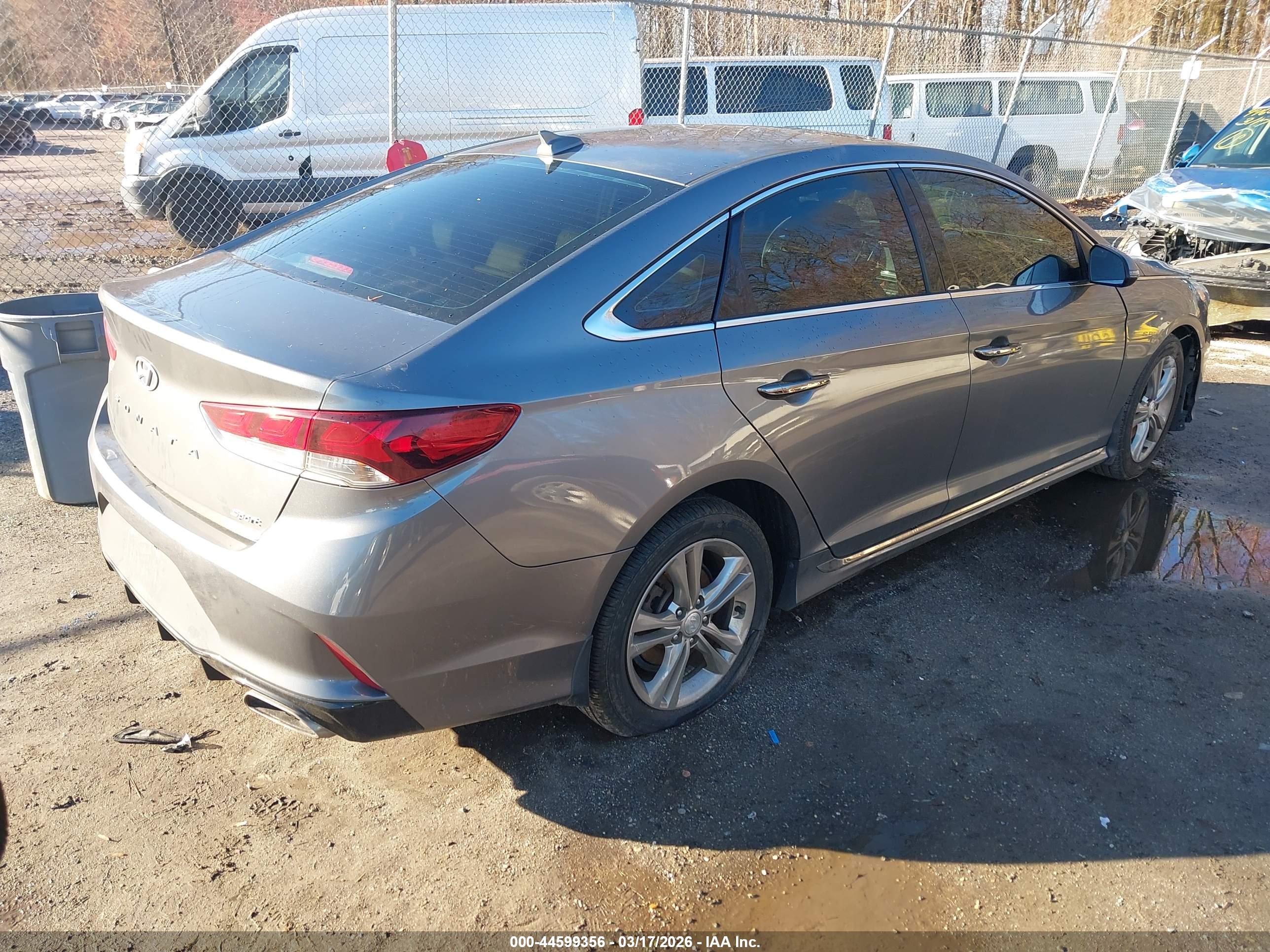 HYUNDAI SONATA image 4