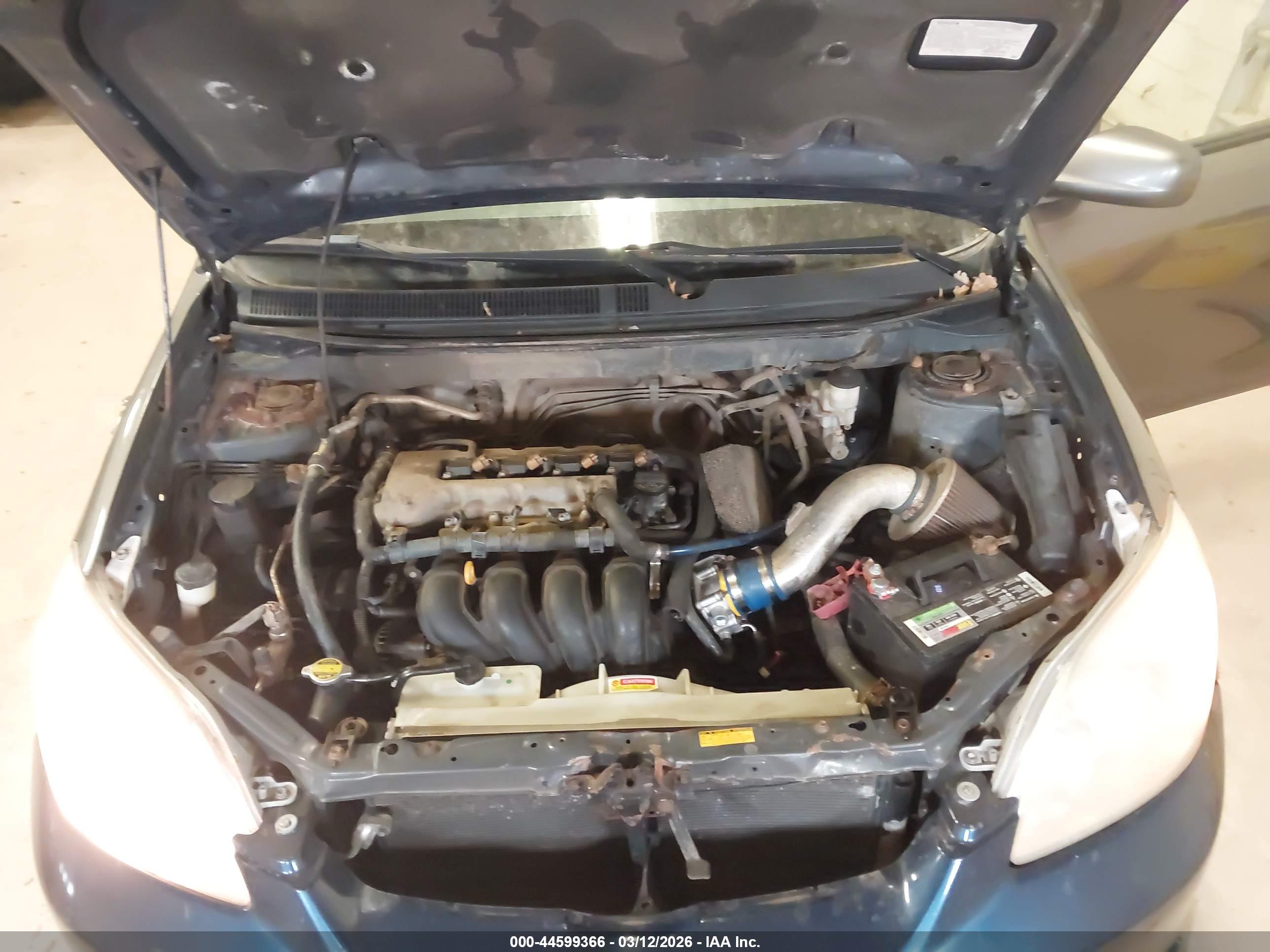 TOYOTA MATRIX image 10