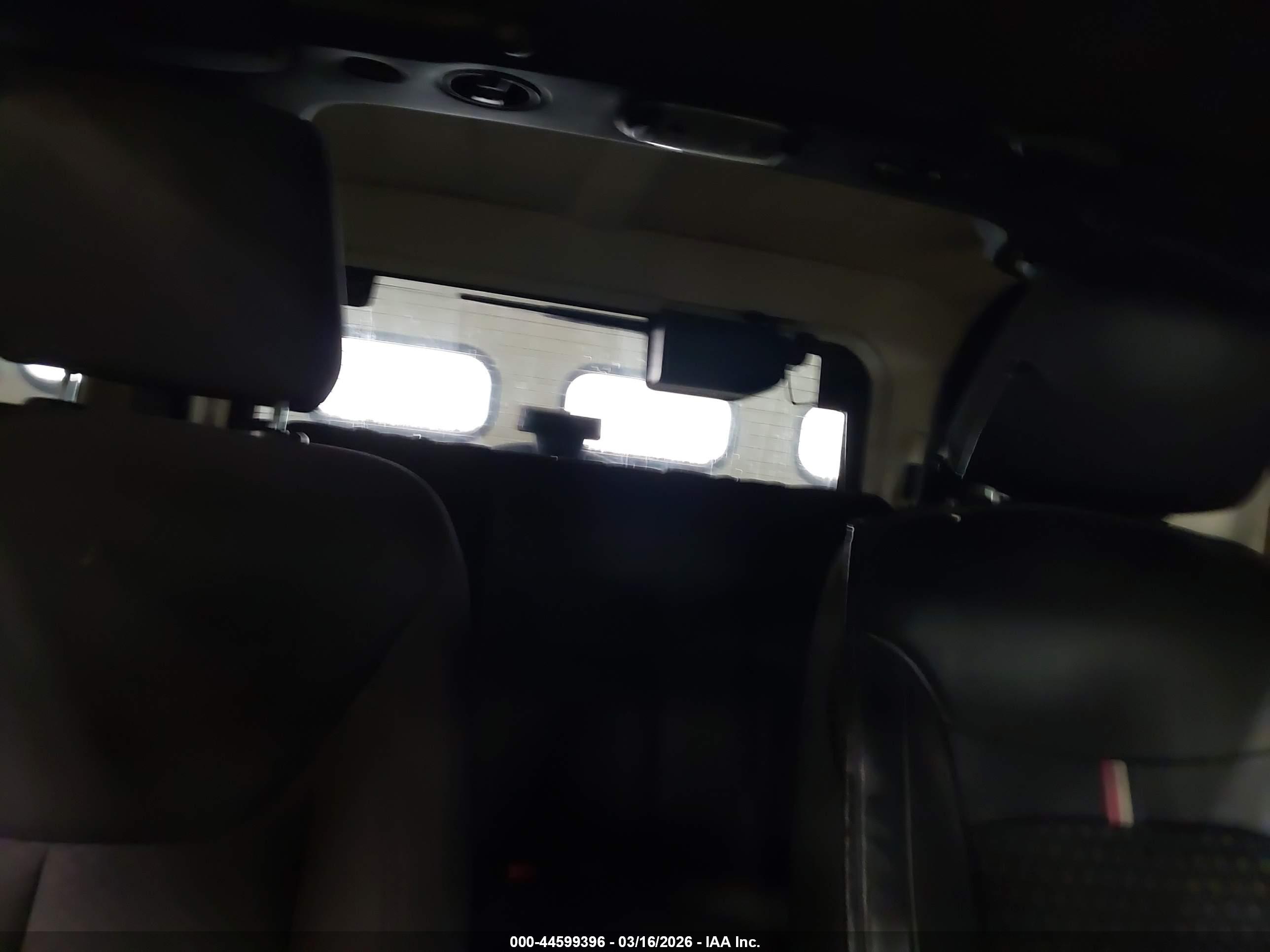 JEEP WRANGLER image 8