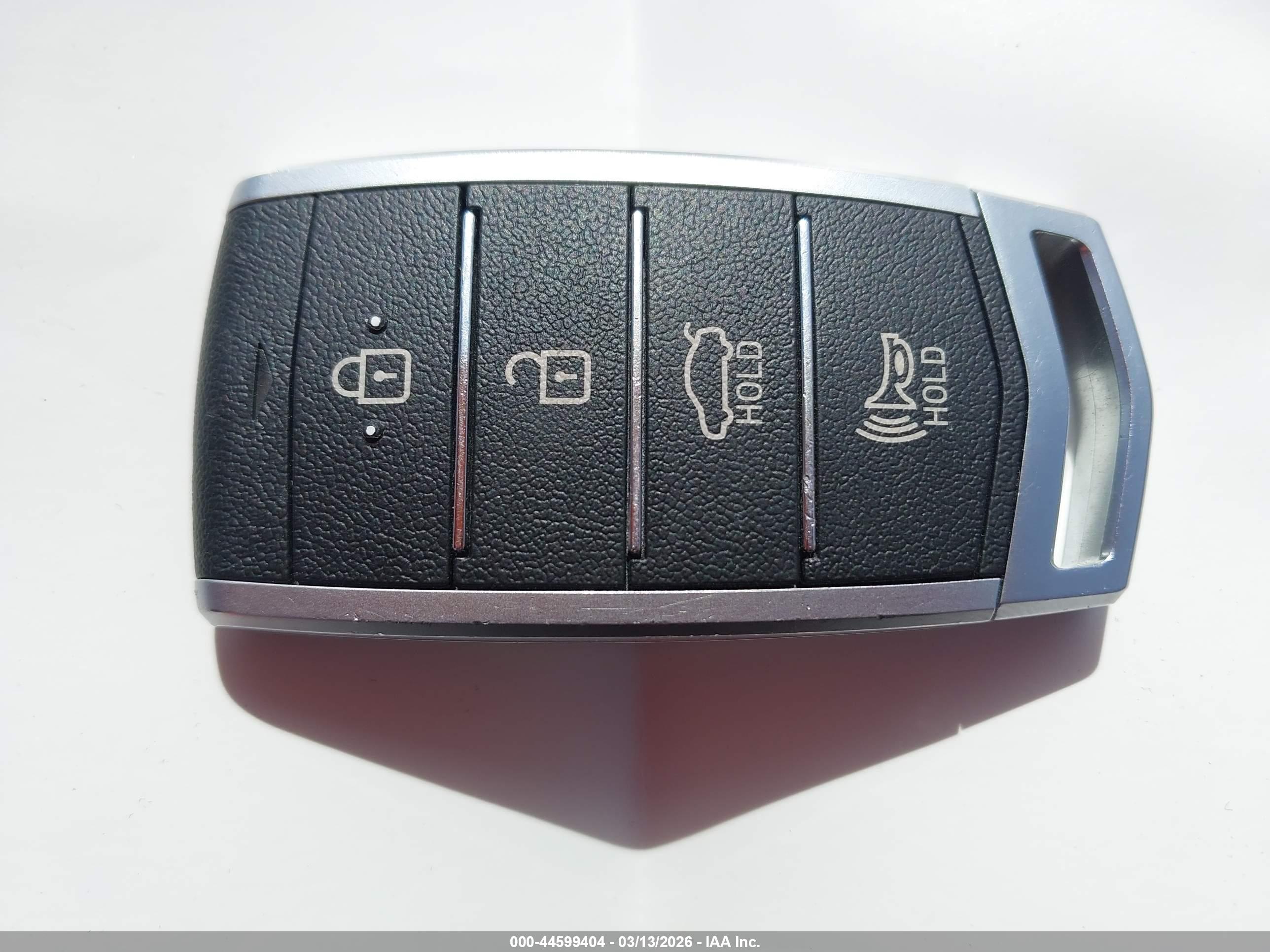 GENESIS G80 image 11