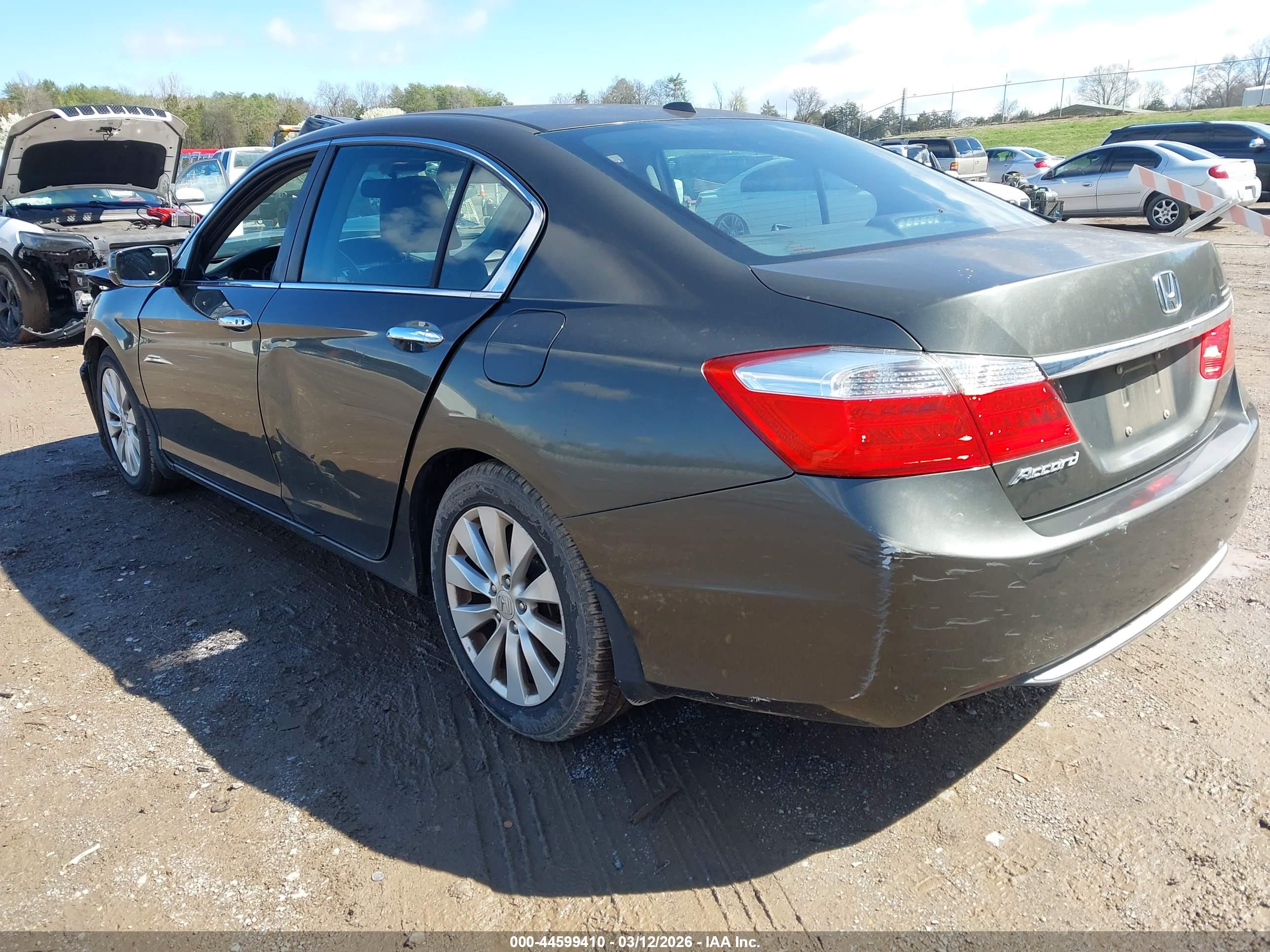 HONDA ACCORD image 3