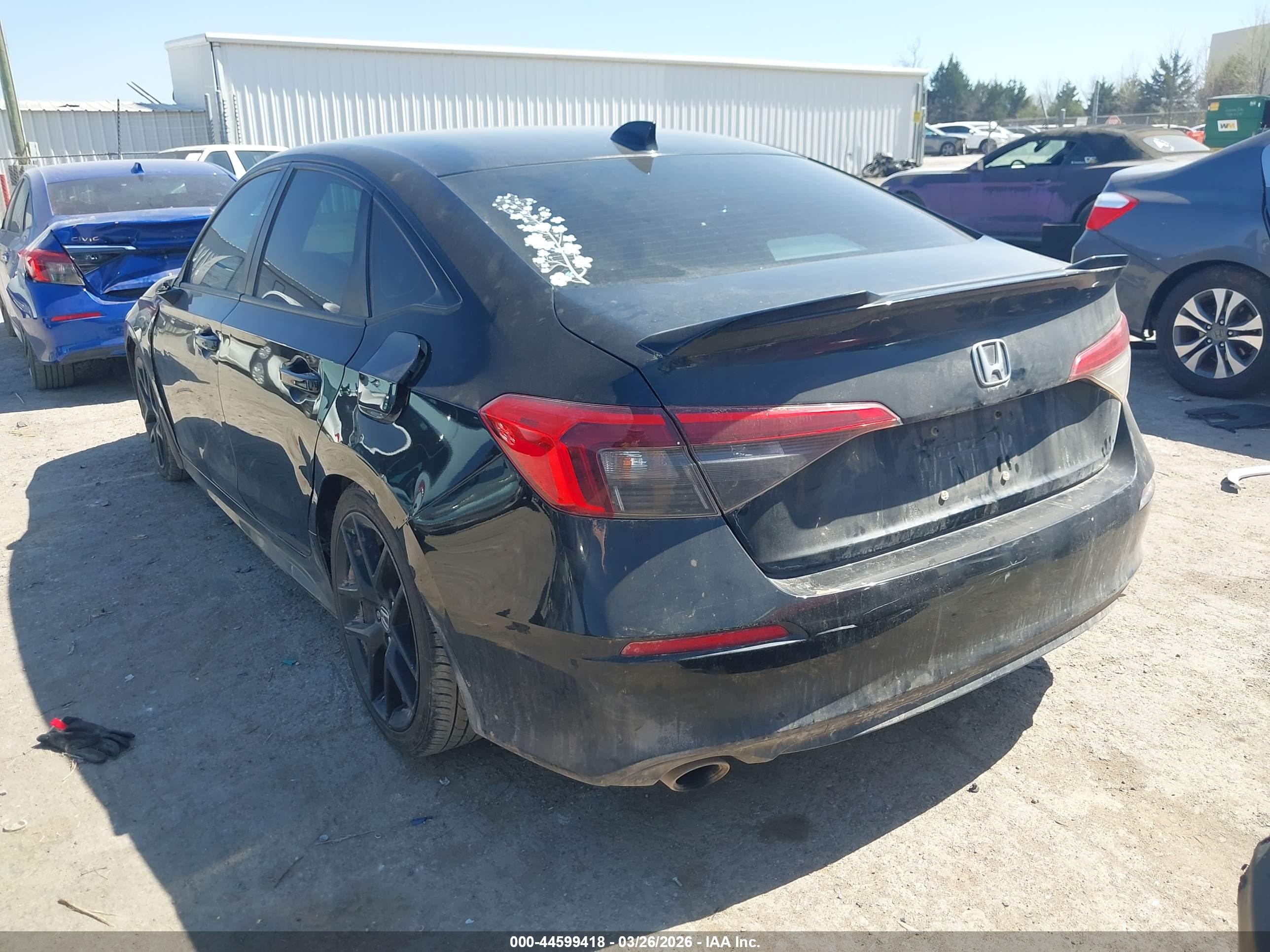 HONDA CIVIC image 3