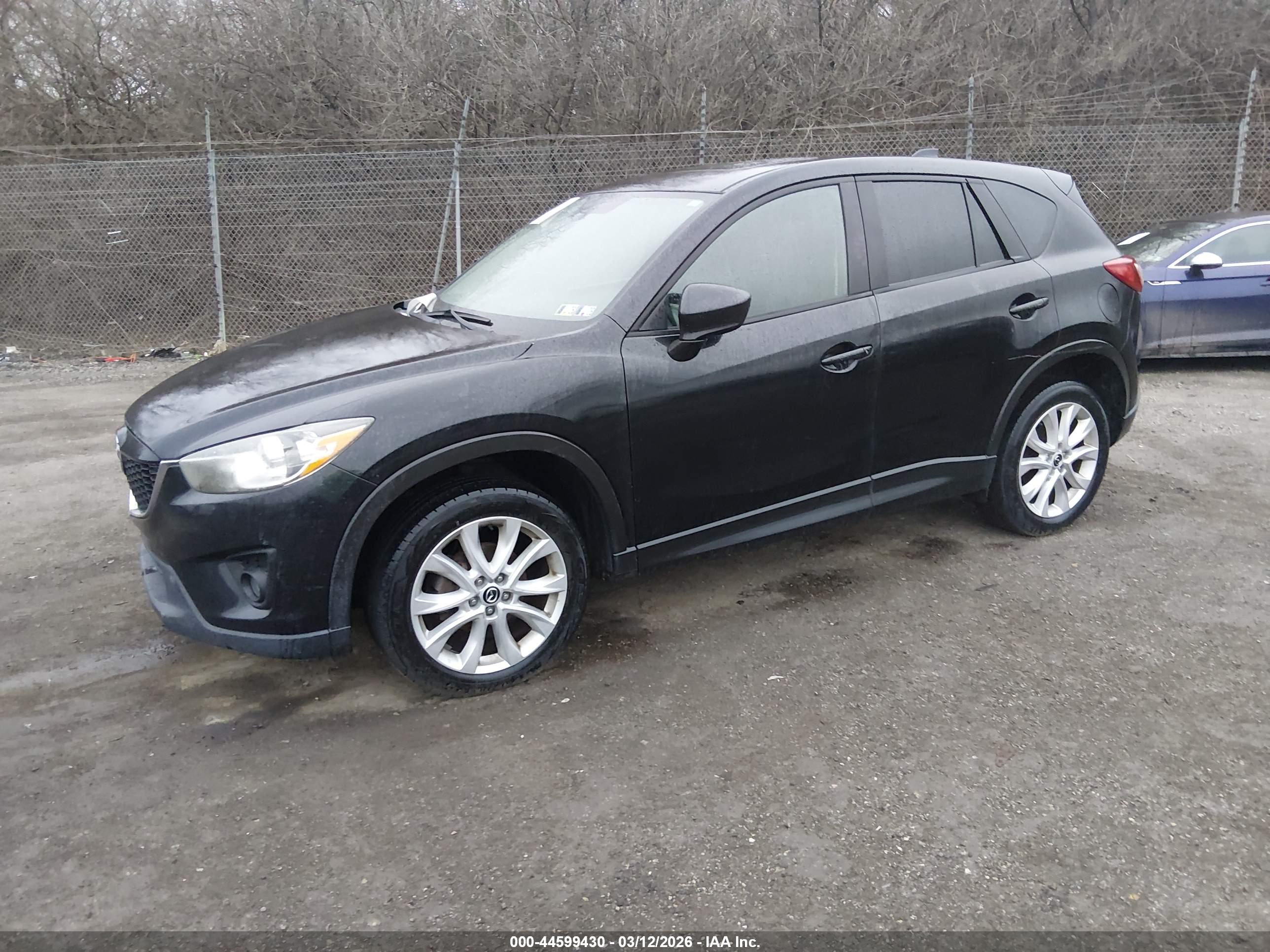 MAZDA CX-5 image 2