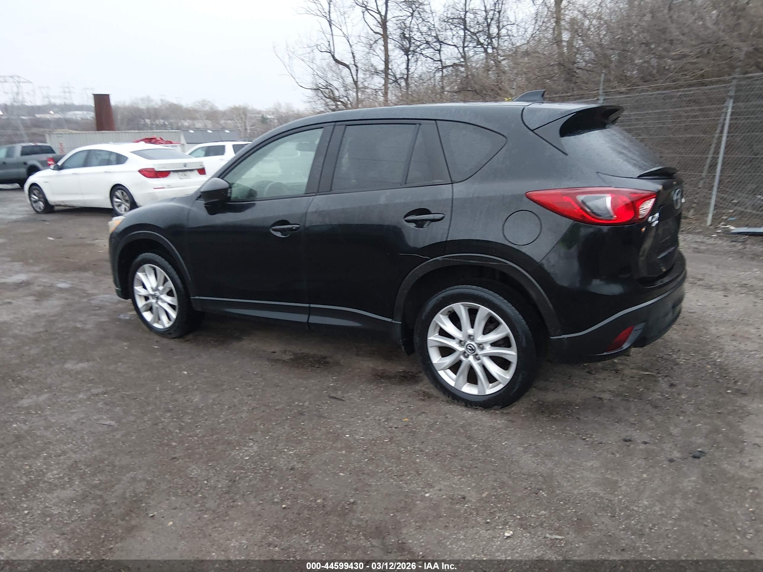 MAZDA CX-5 image 3