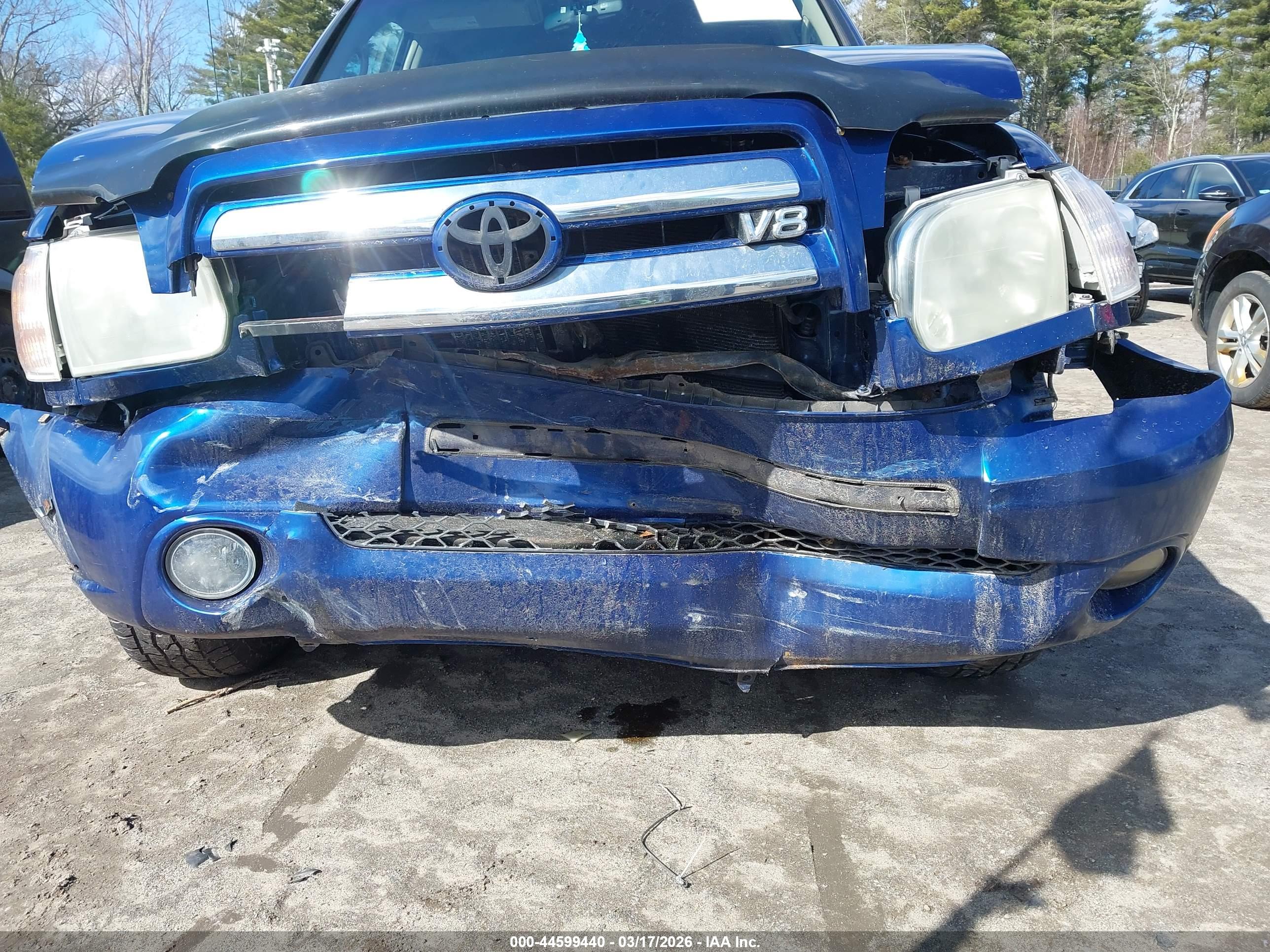 TOYOTA TUNDRA image 6
