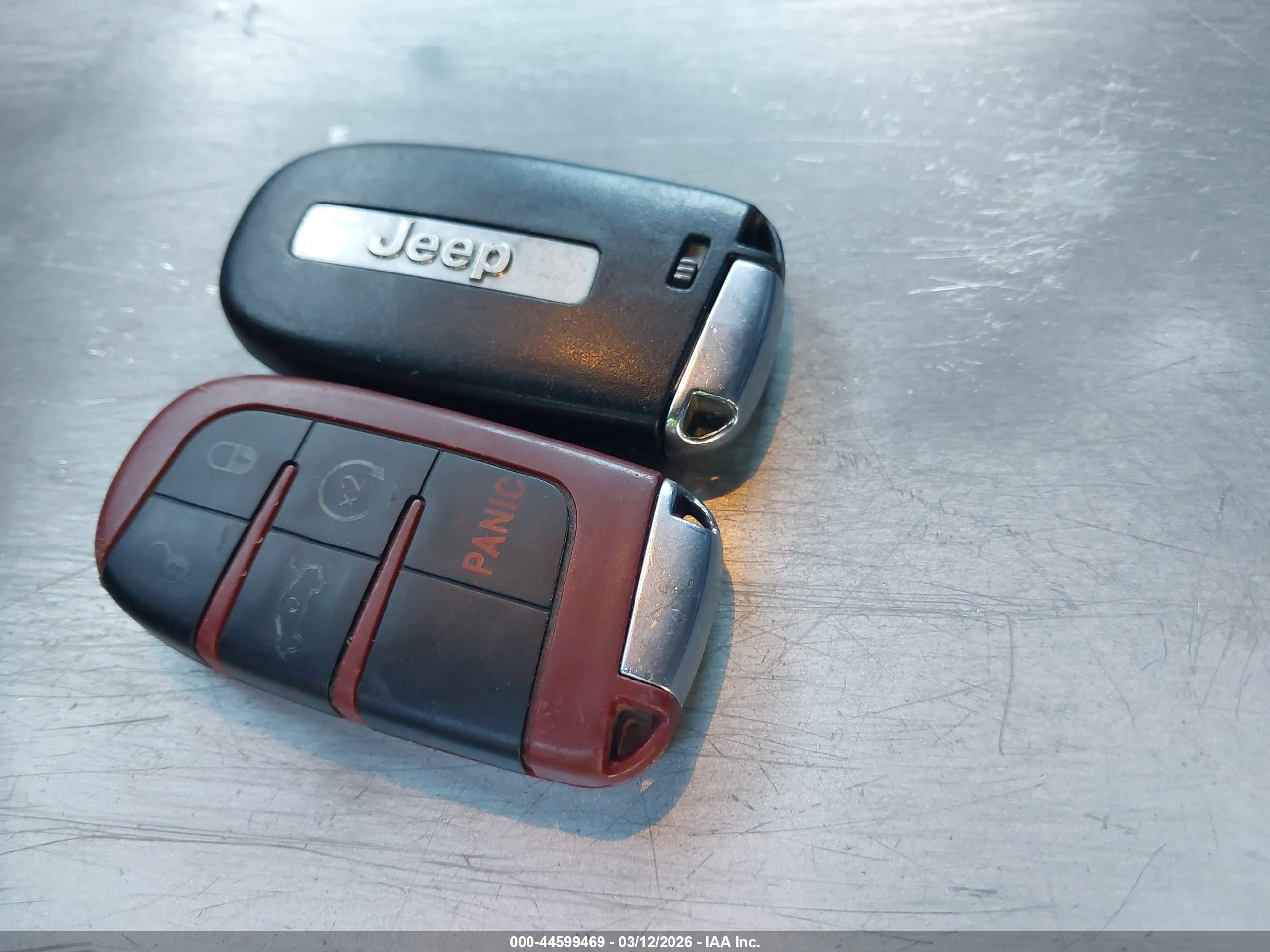 JEEP GRAND image 11