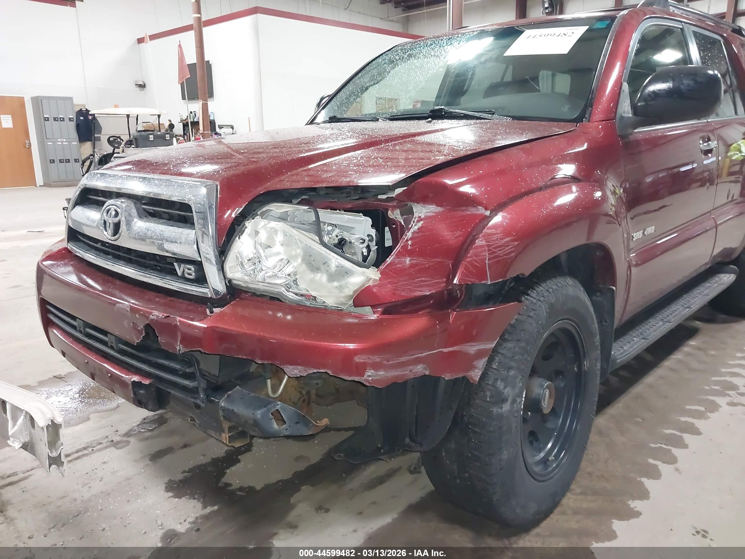 TOYOTA 4RUNNER image 6