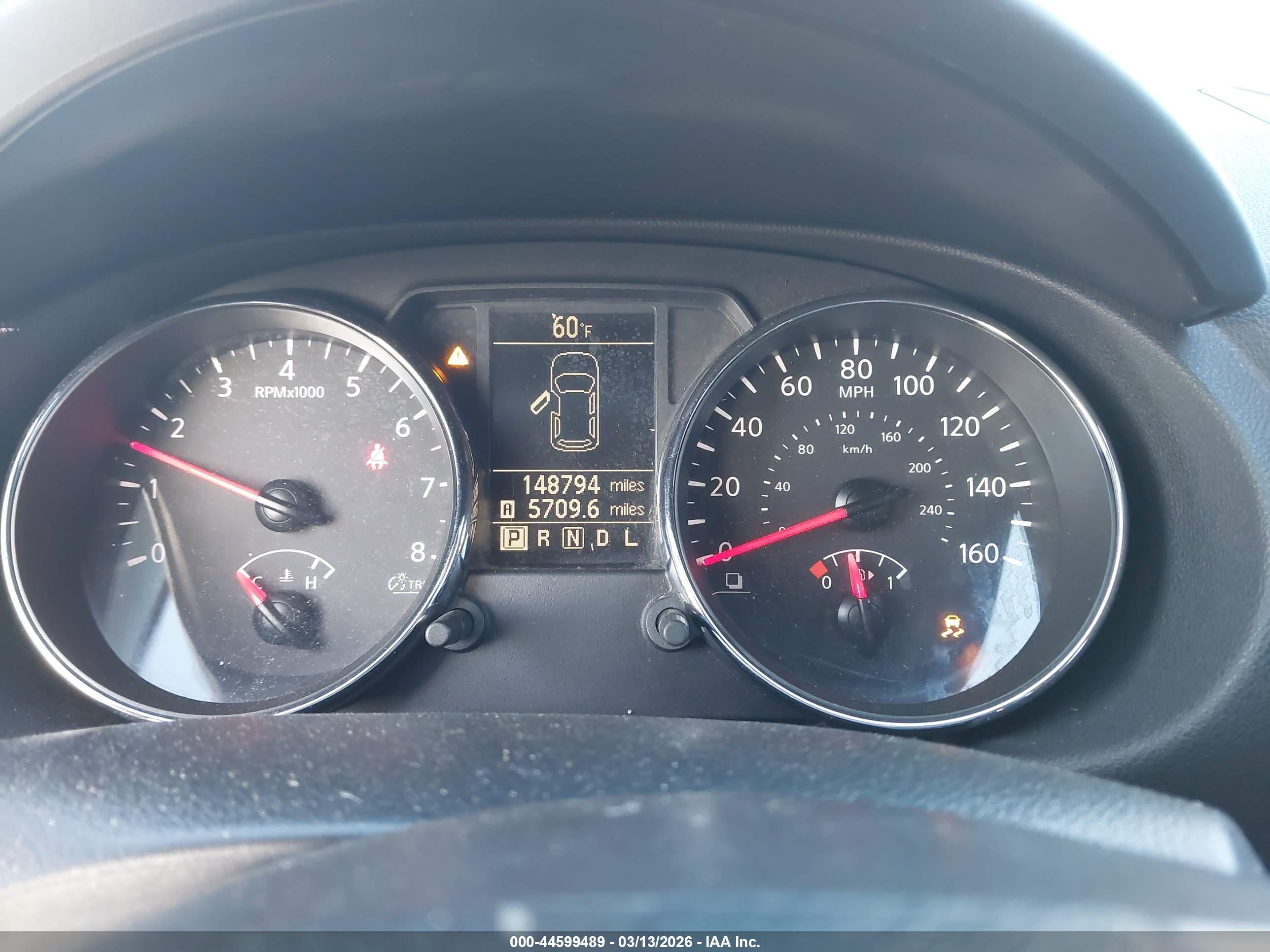 NISSAN ROGUE image 7