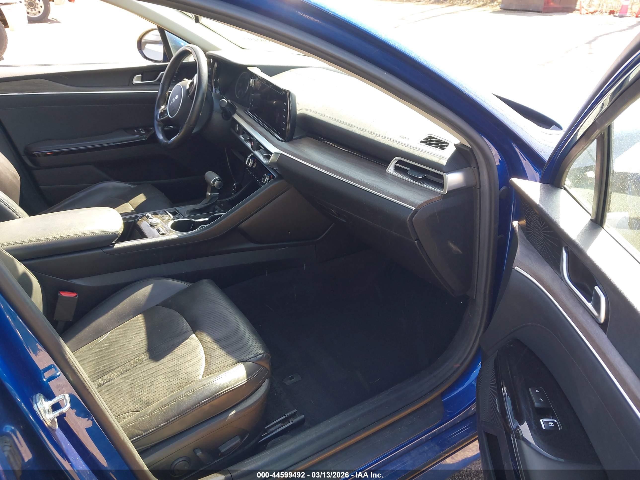 KIA K5 image 5