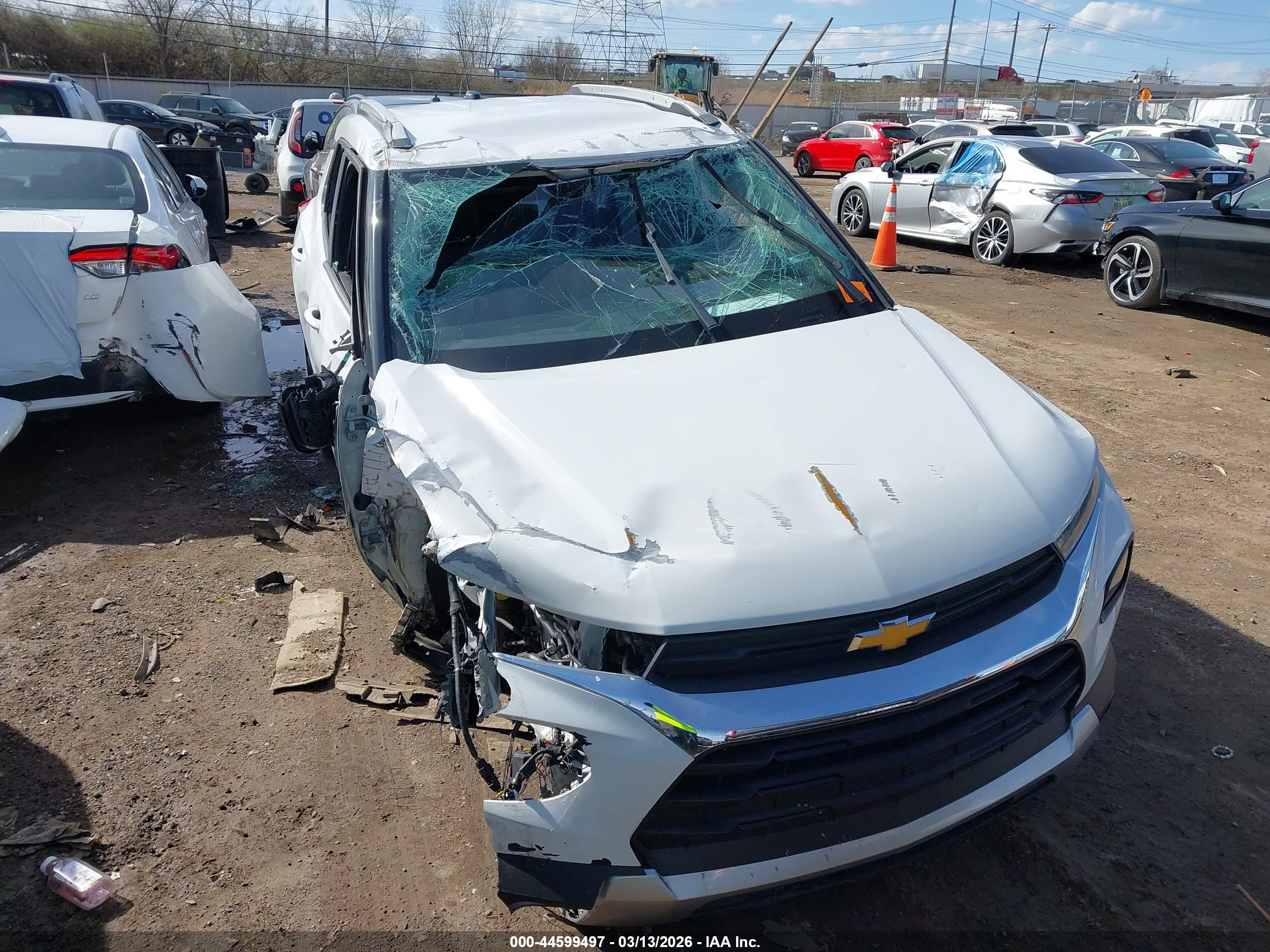 CHEVROLET TRAILBLAZER image 6