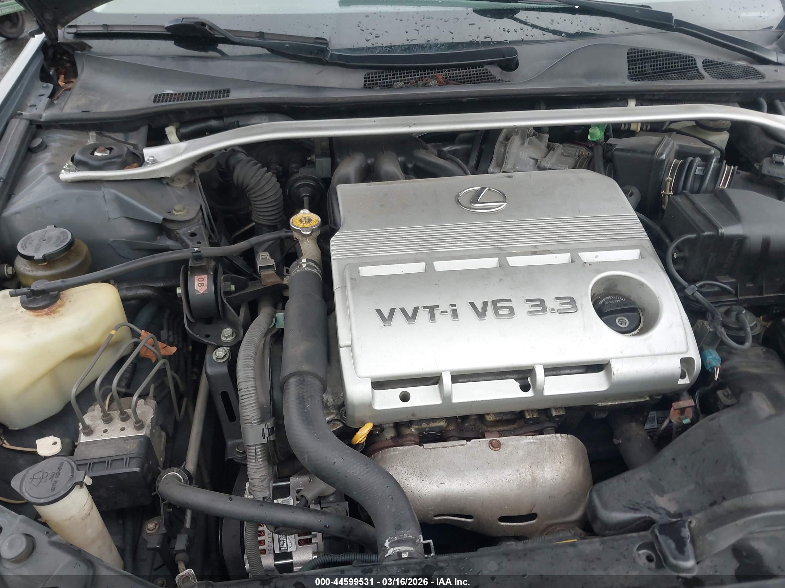 LEXUS ES image 10