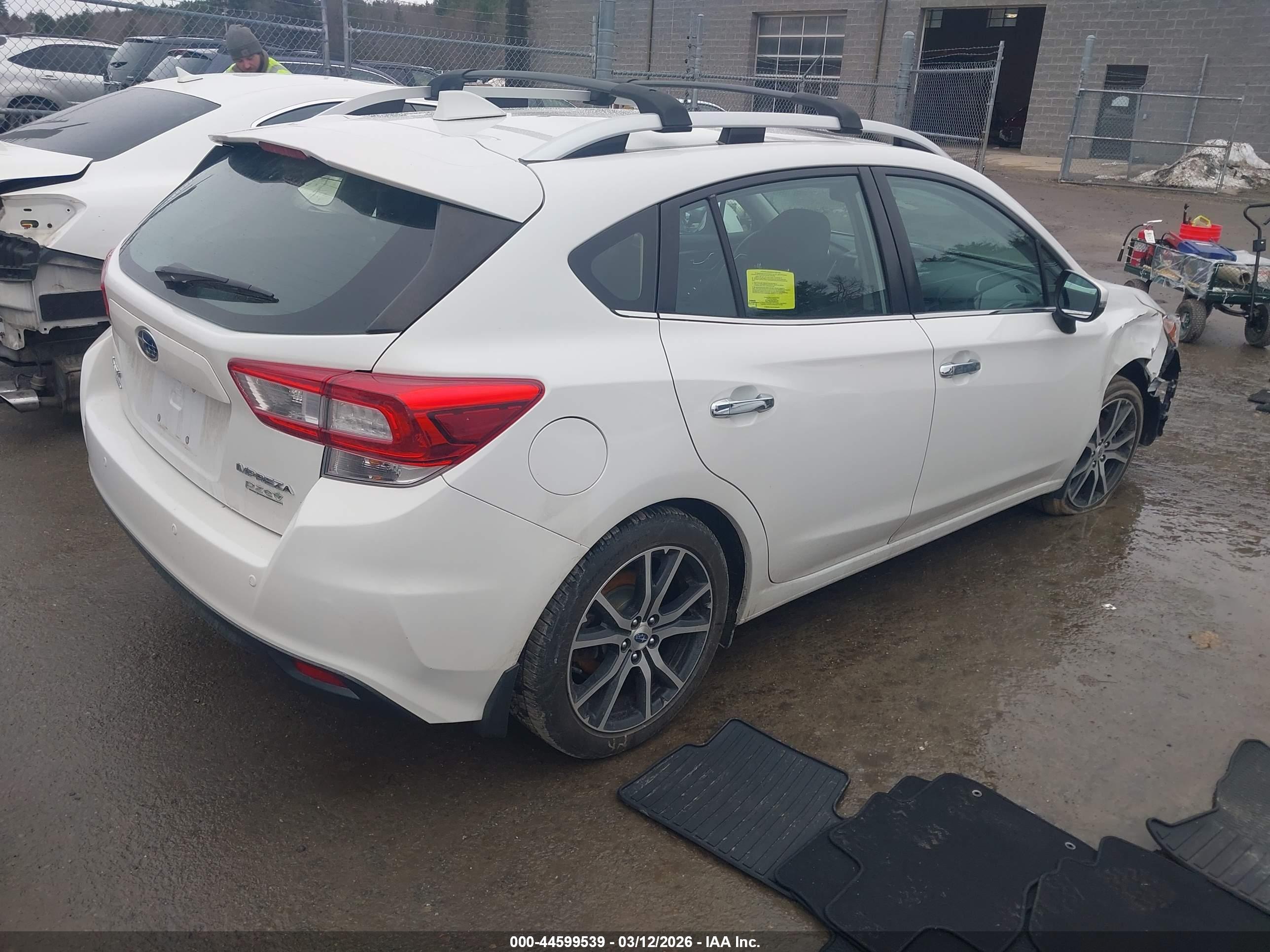 SUBARU IMPREZA image 4