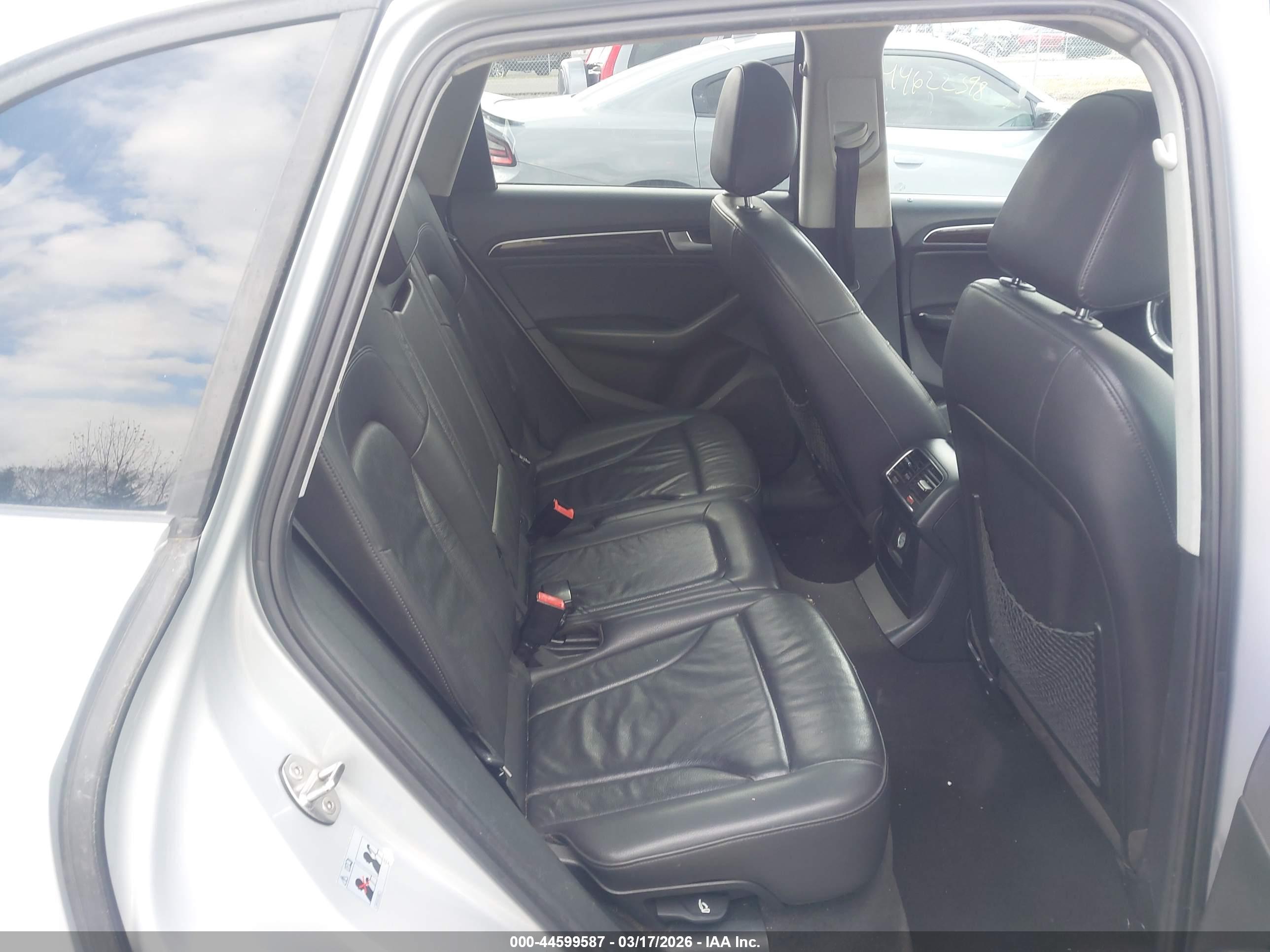 AUDI Q5 image 8