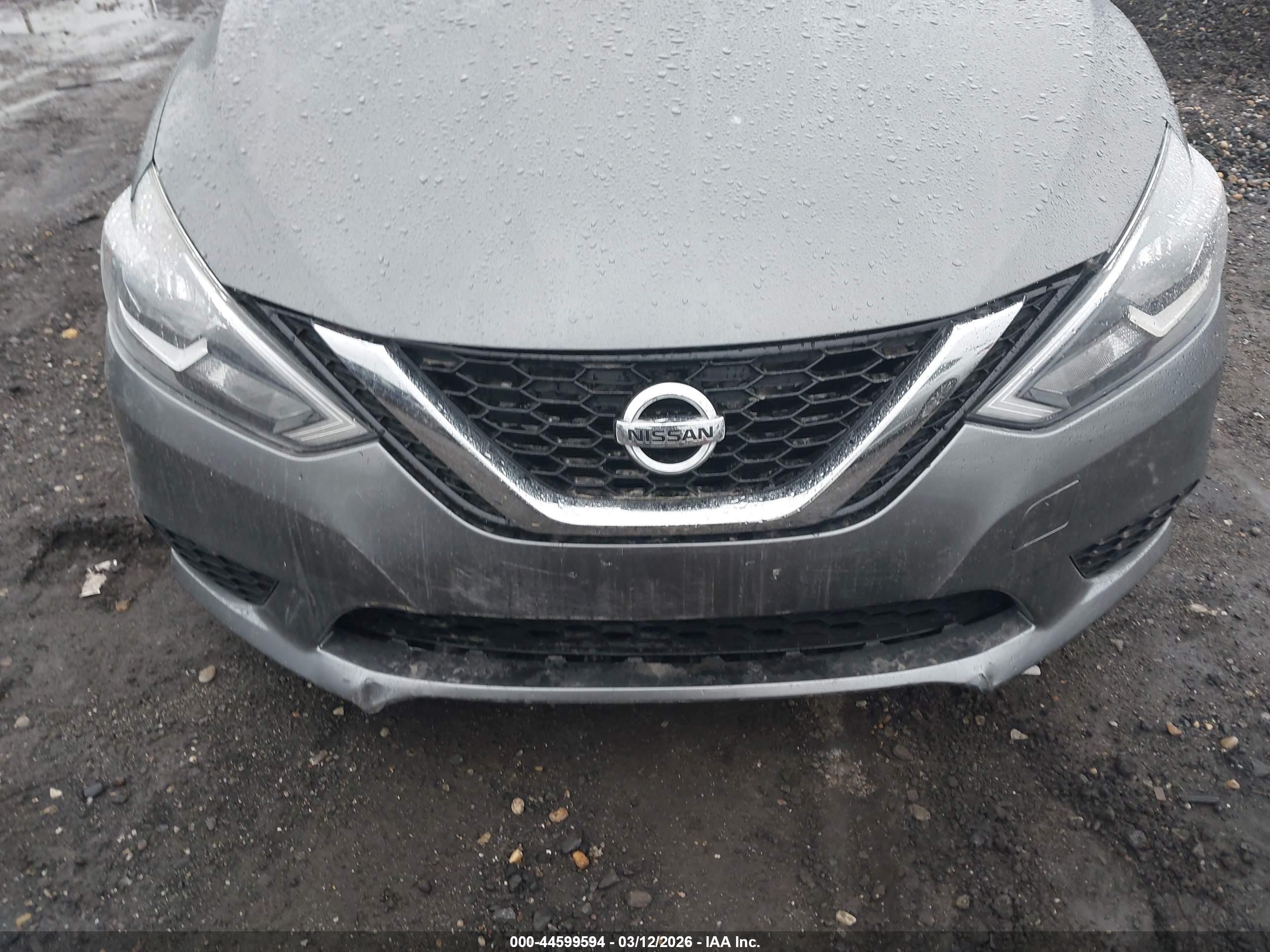 NISSAN SENTRA image 10