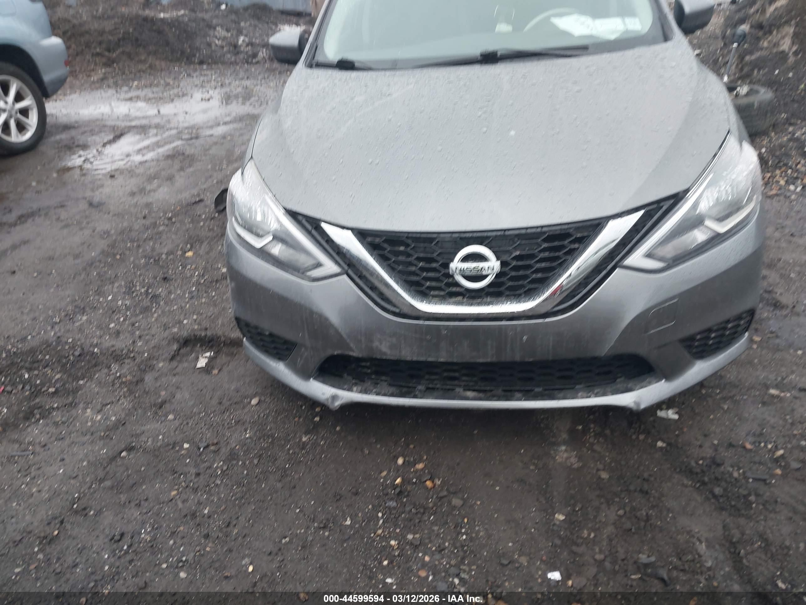 NISSAN SENTRA image 6