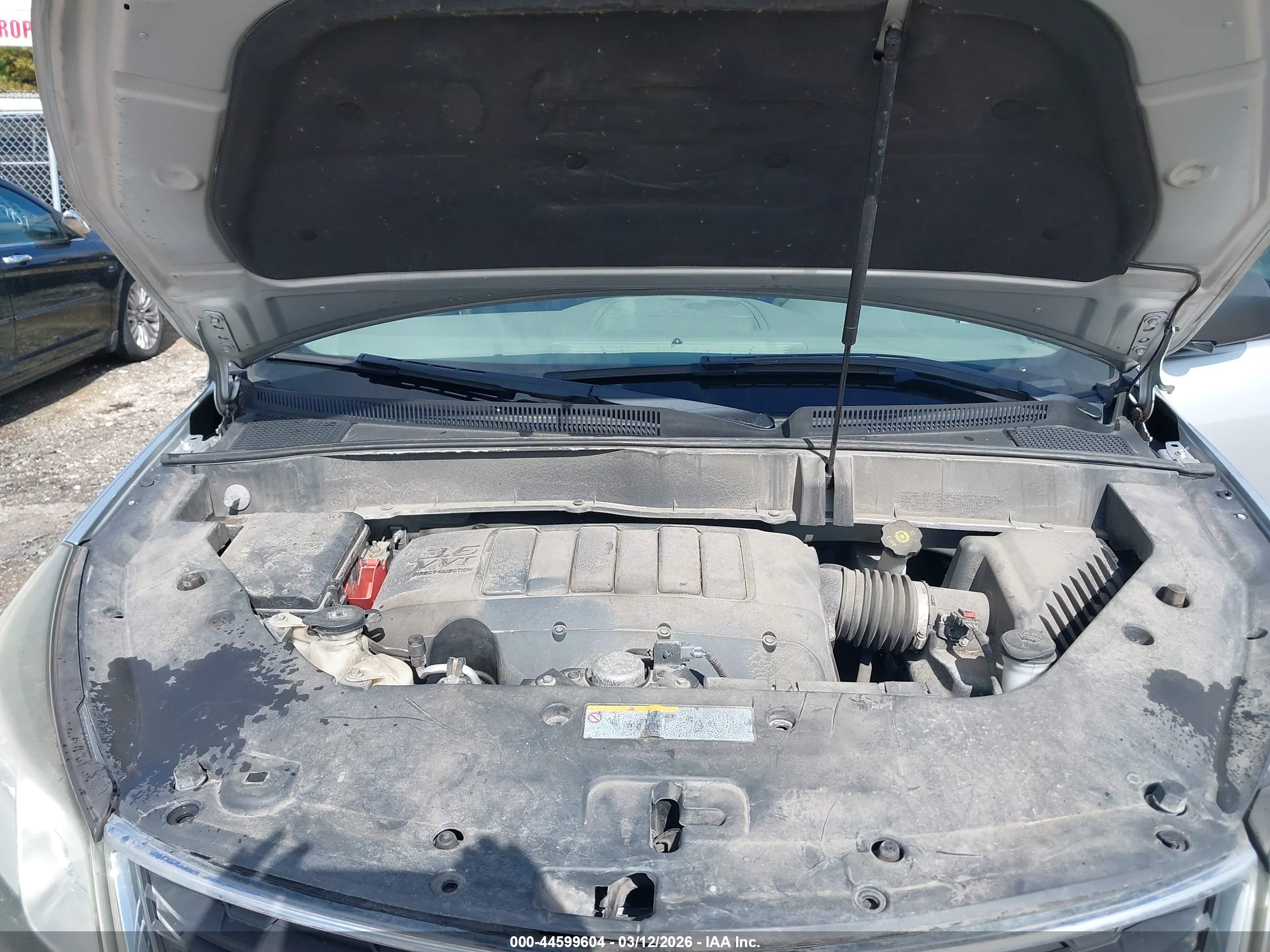 CHEVROLET TRAVERSE image 10