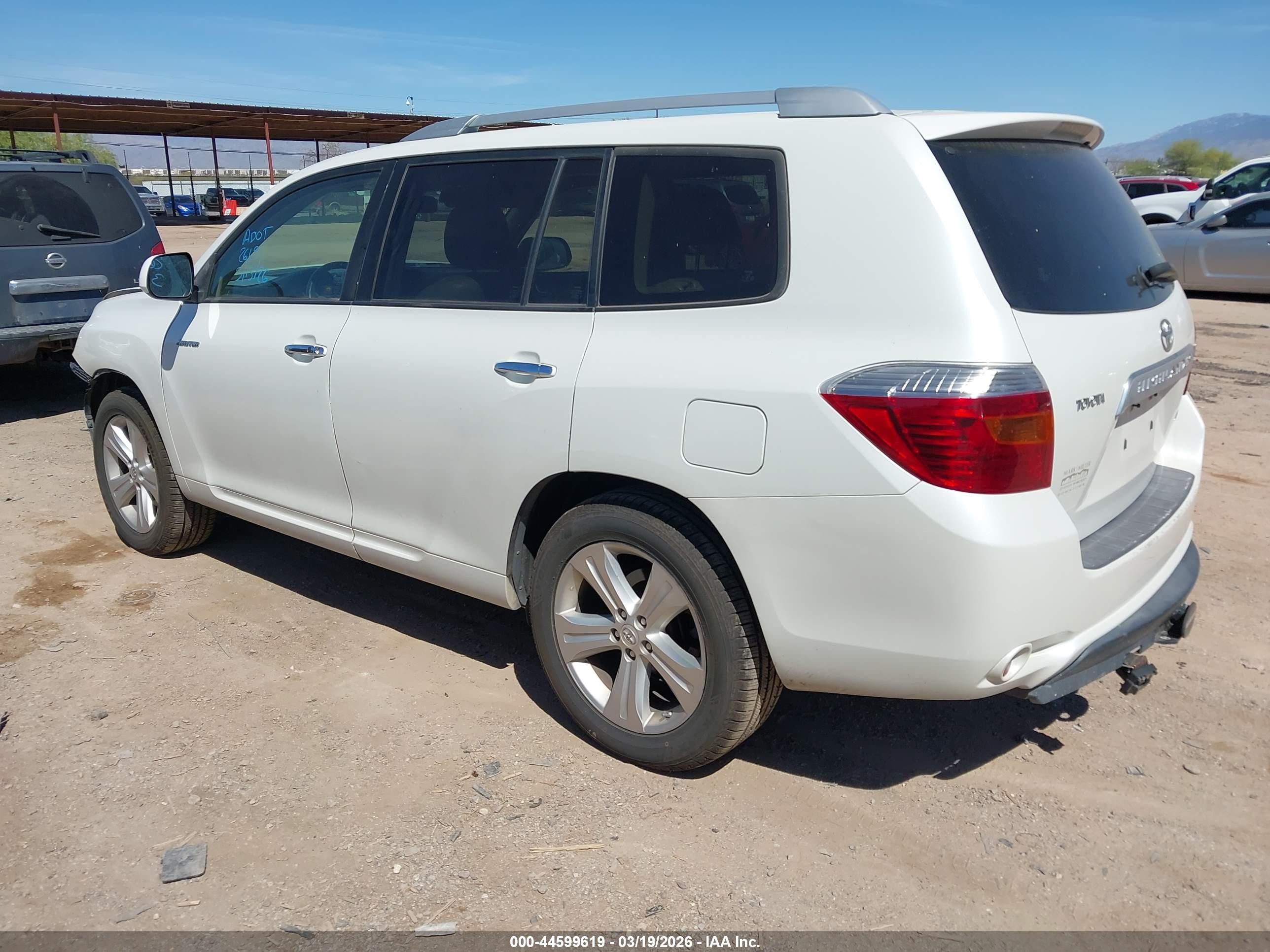 TOYOTA HIGHLANDER image 3