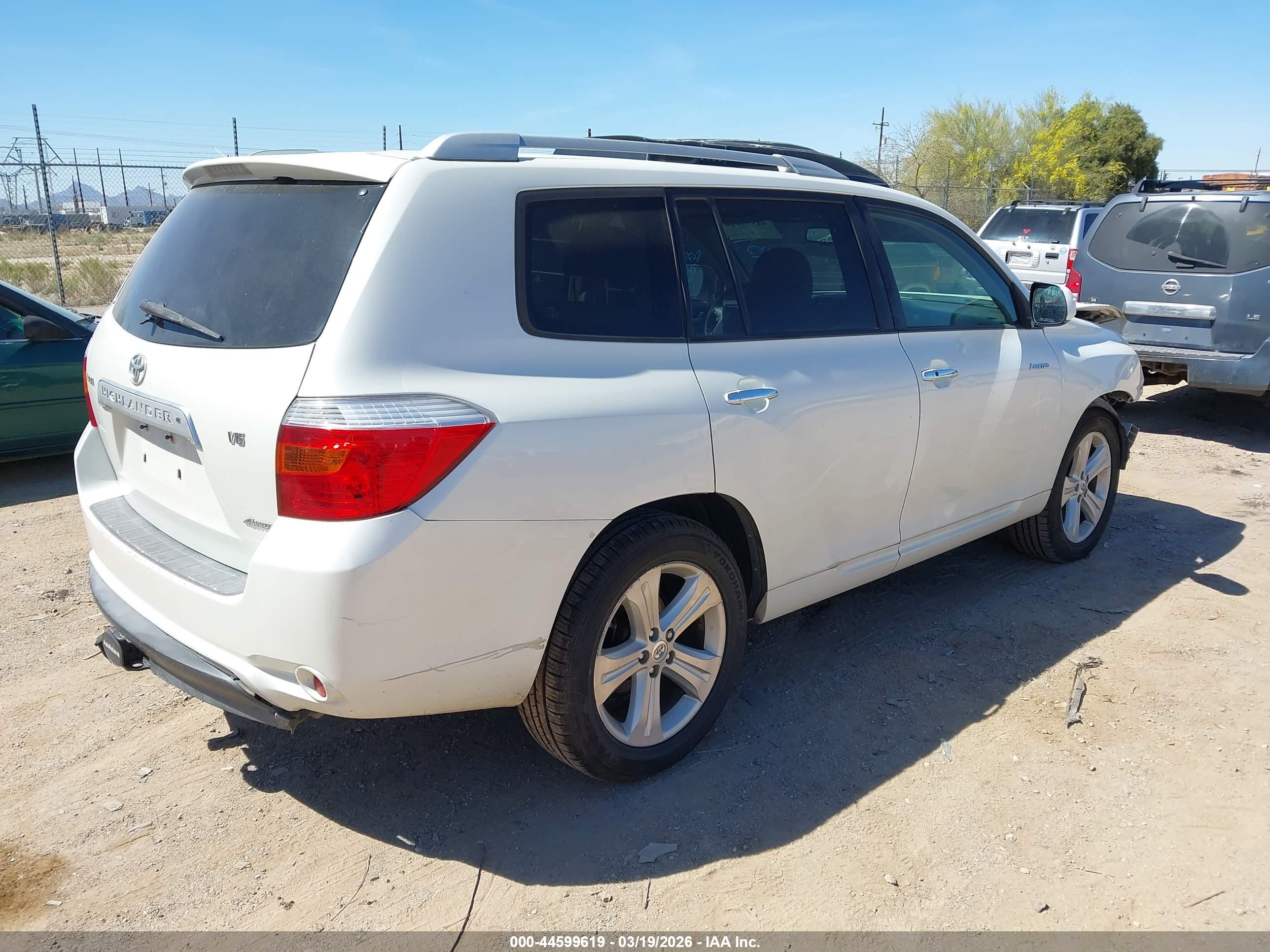 TOYOTA HIGHLANDER image 4
