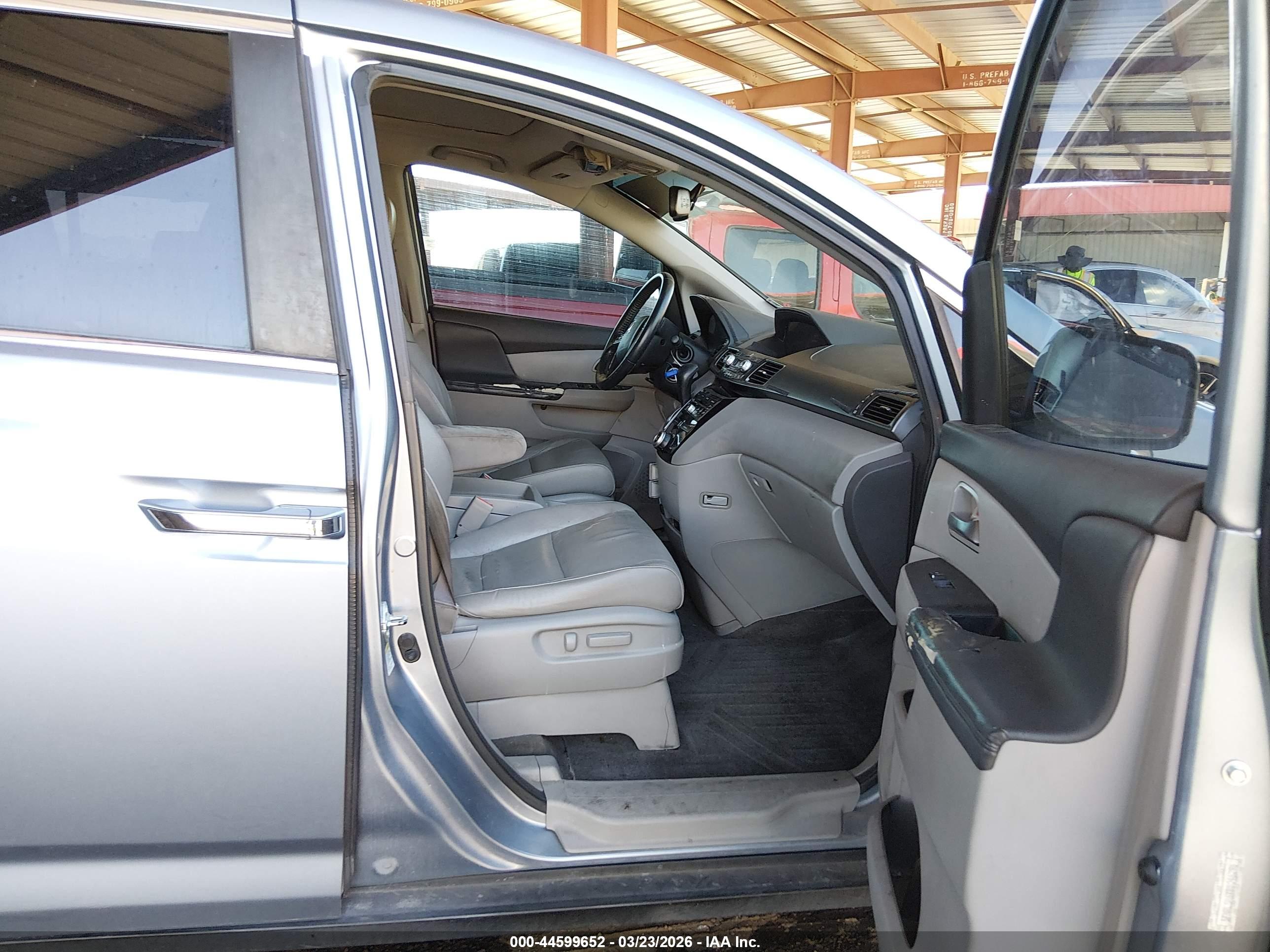 HONDA ODYSSEY image 5