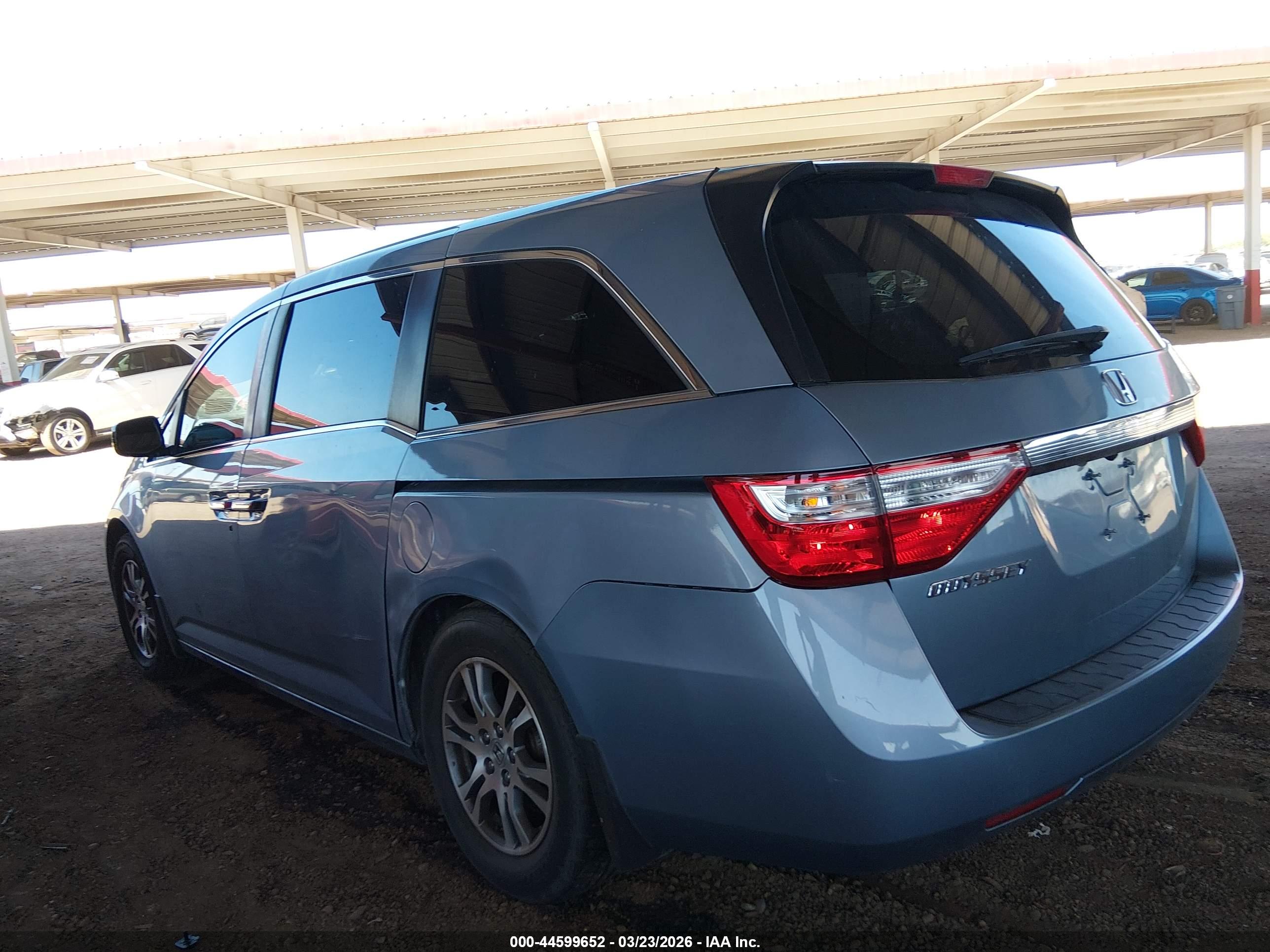 HONDA ODYSSEY image 6