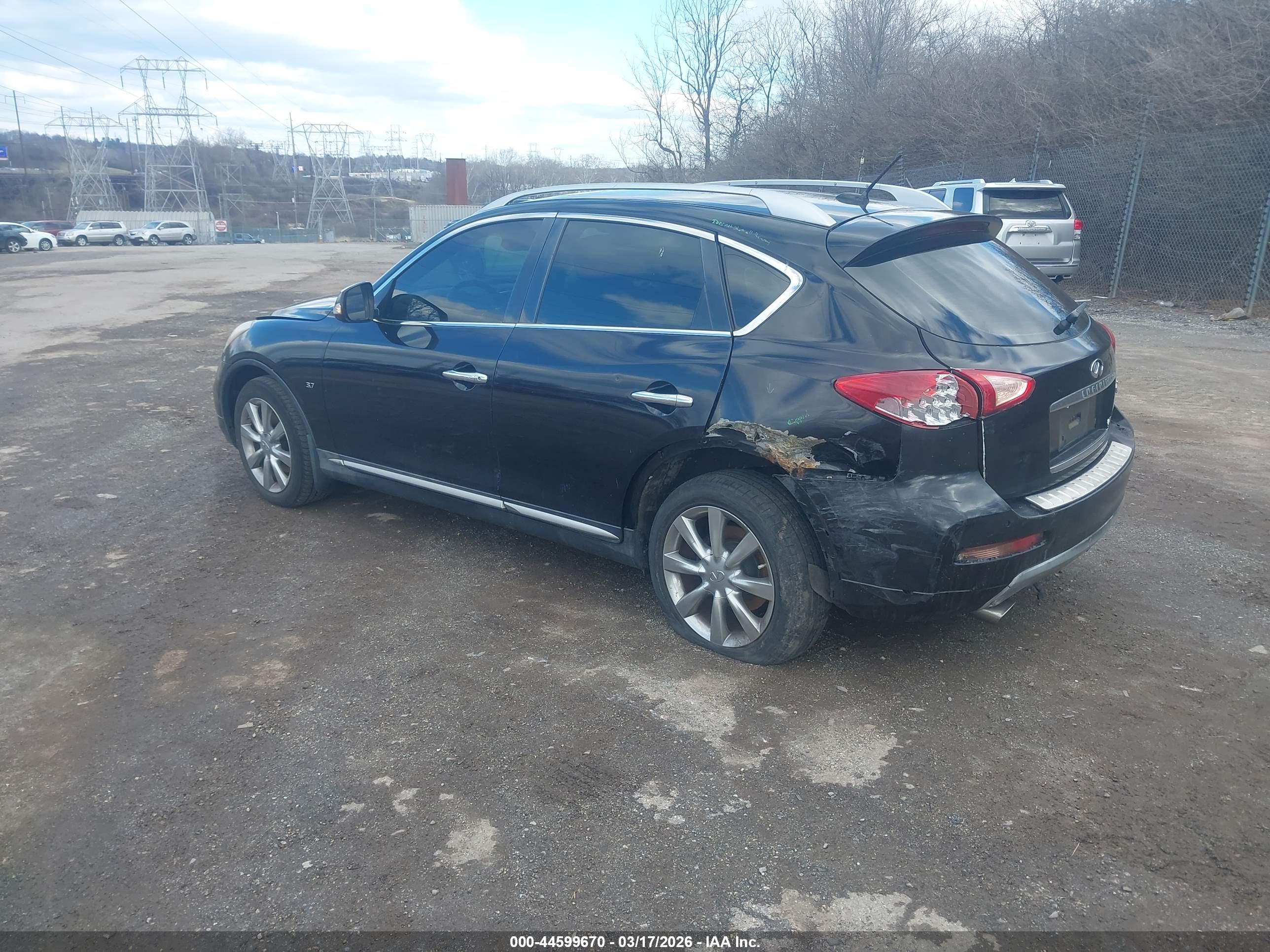 INFINITI QX50 image 3