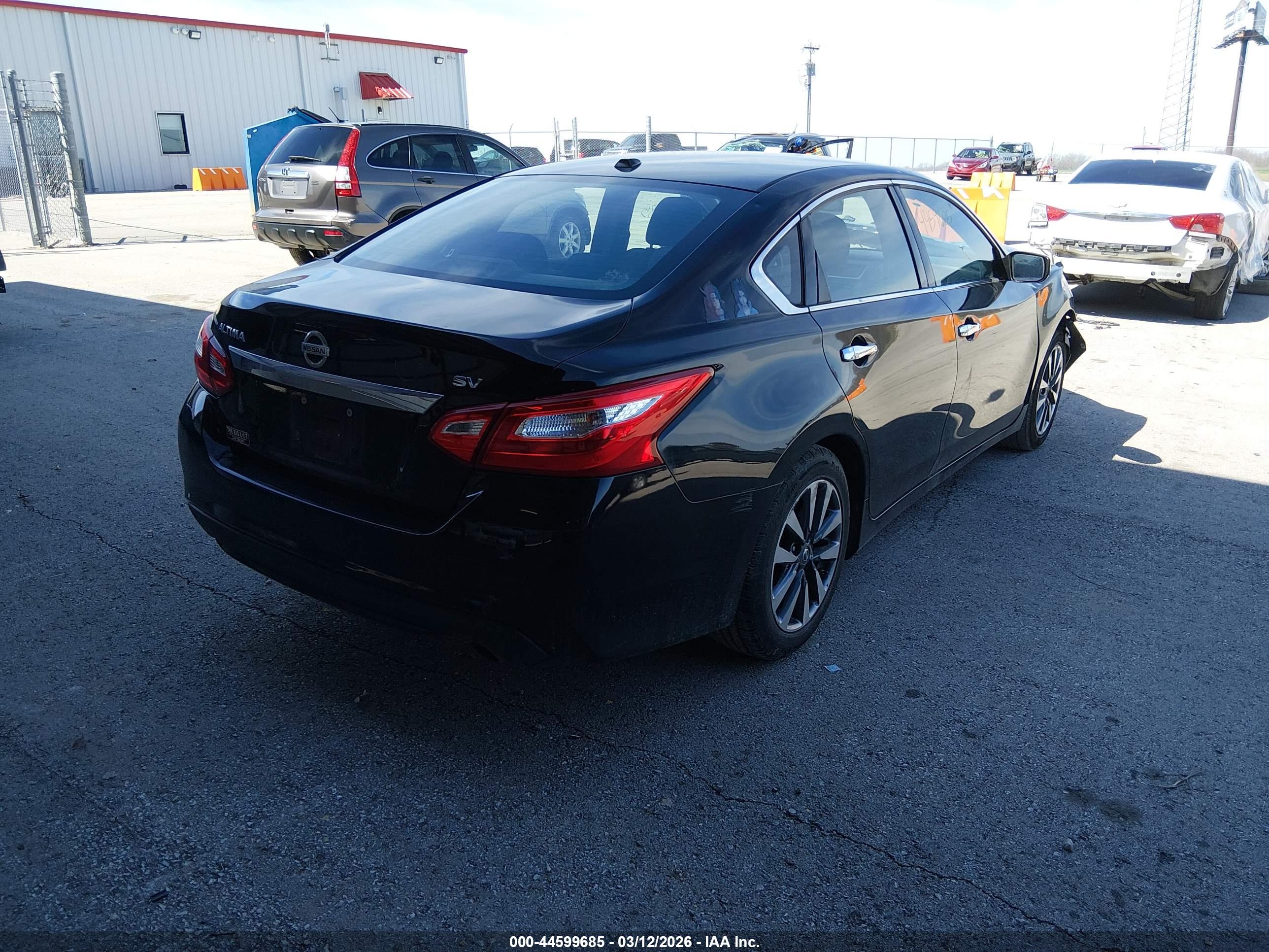 NISSAN ALTIMA image 4