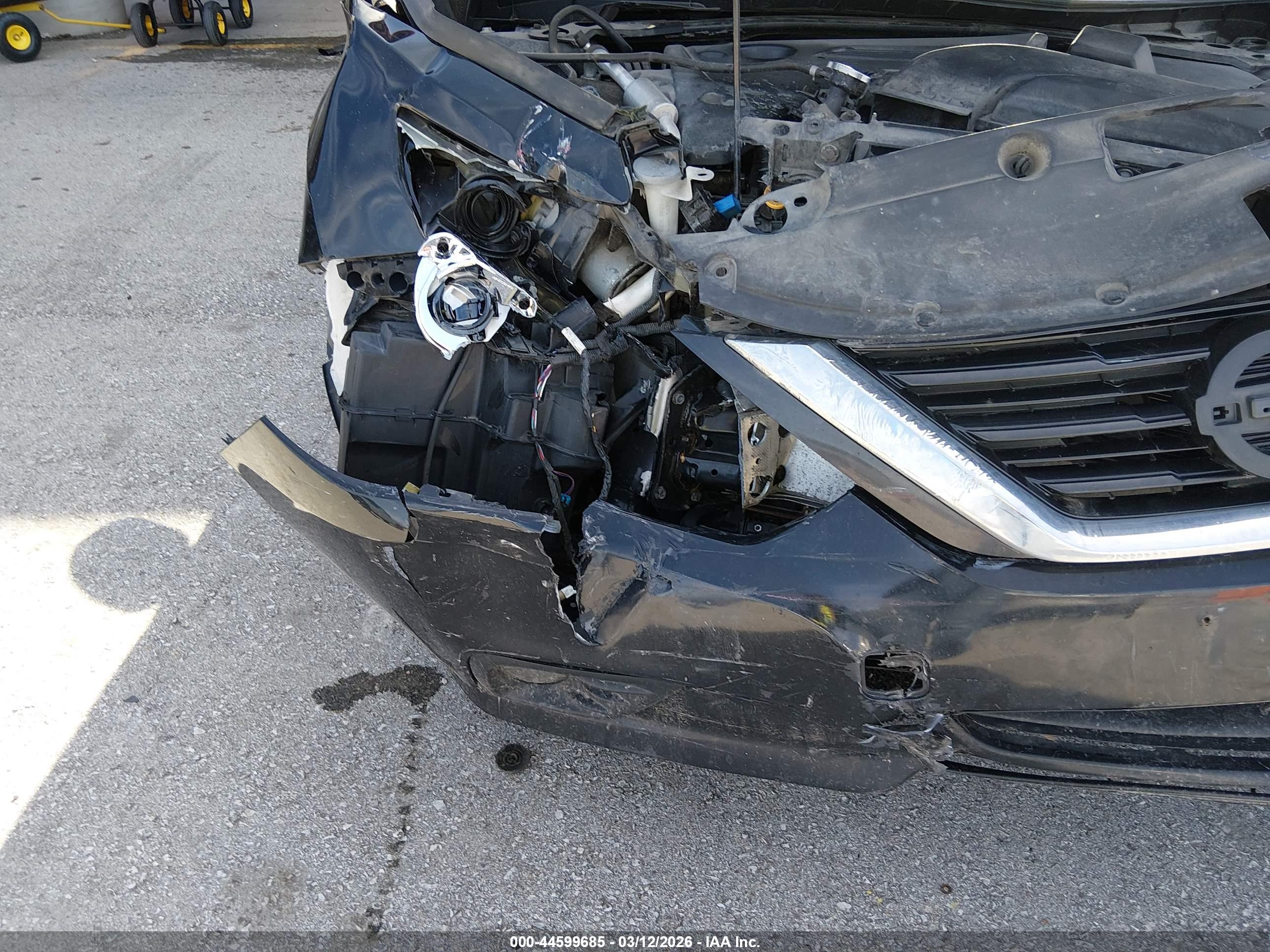 NISSAN ALTIMA image 6