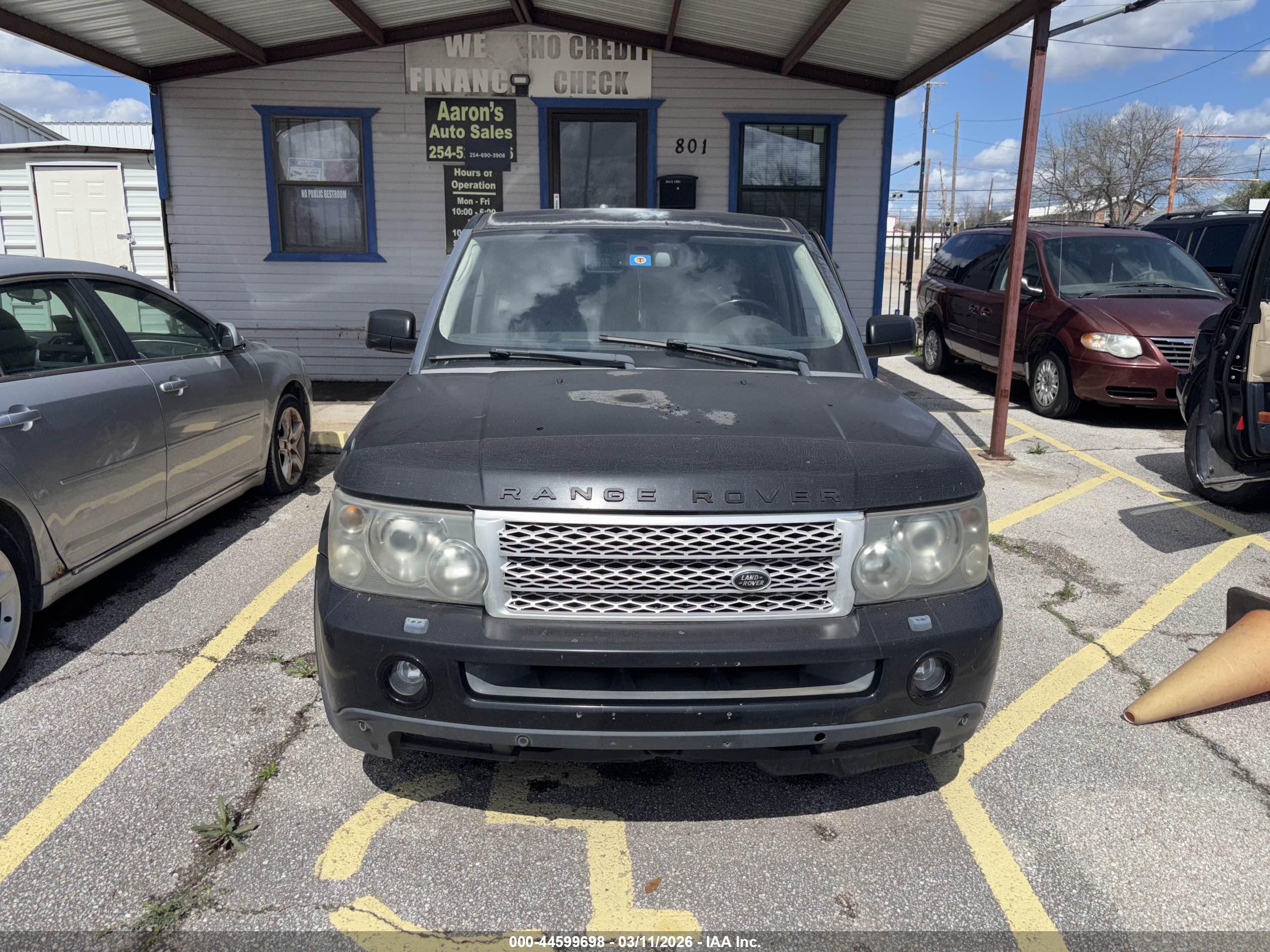 LAND ROVER image 6