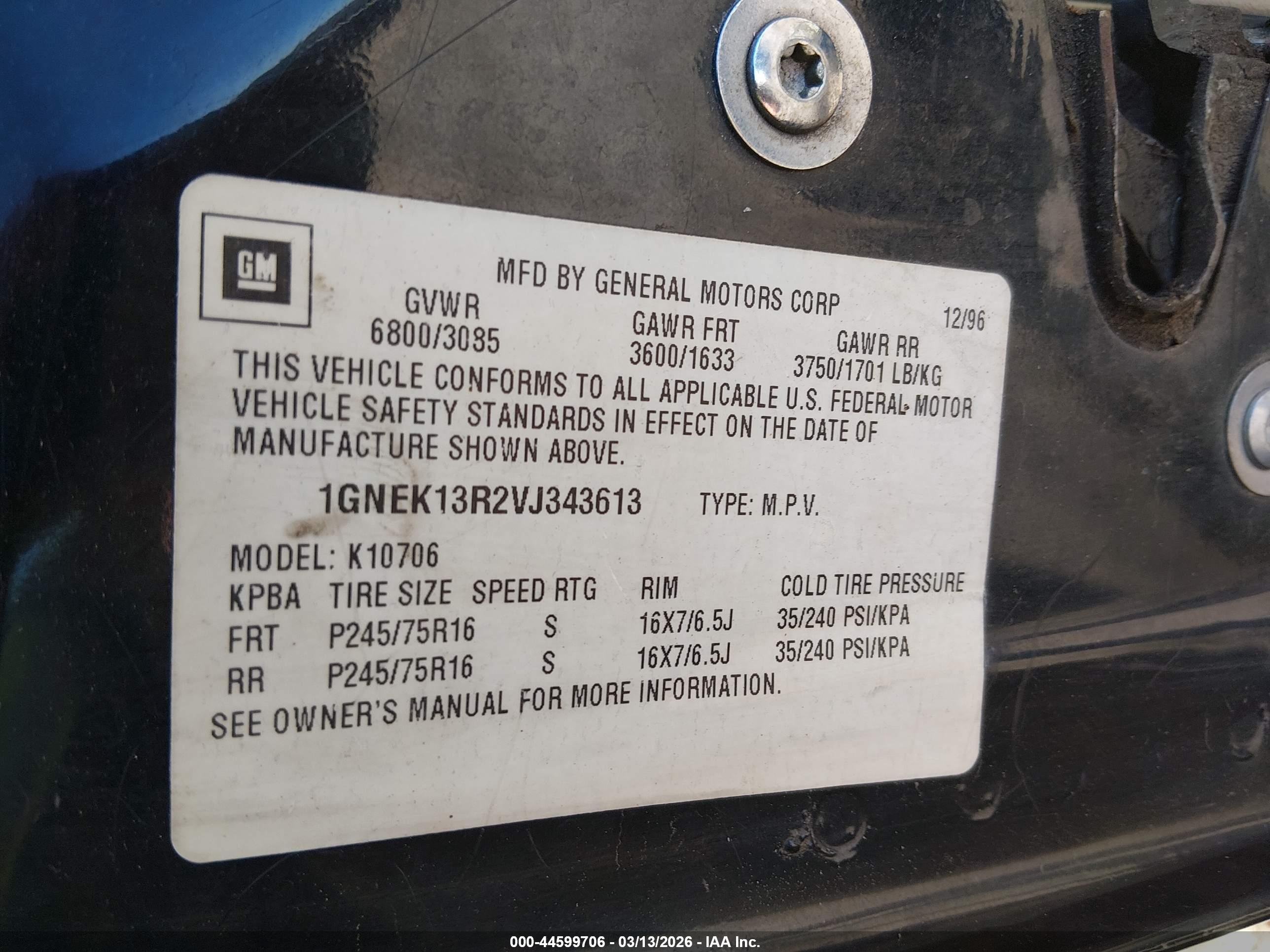 CHEVROLET TAHOE image 9