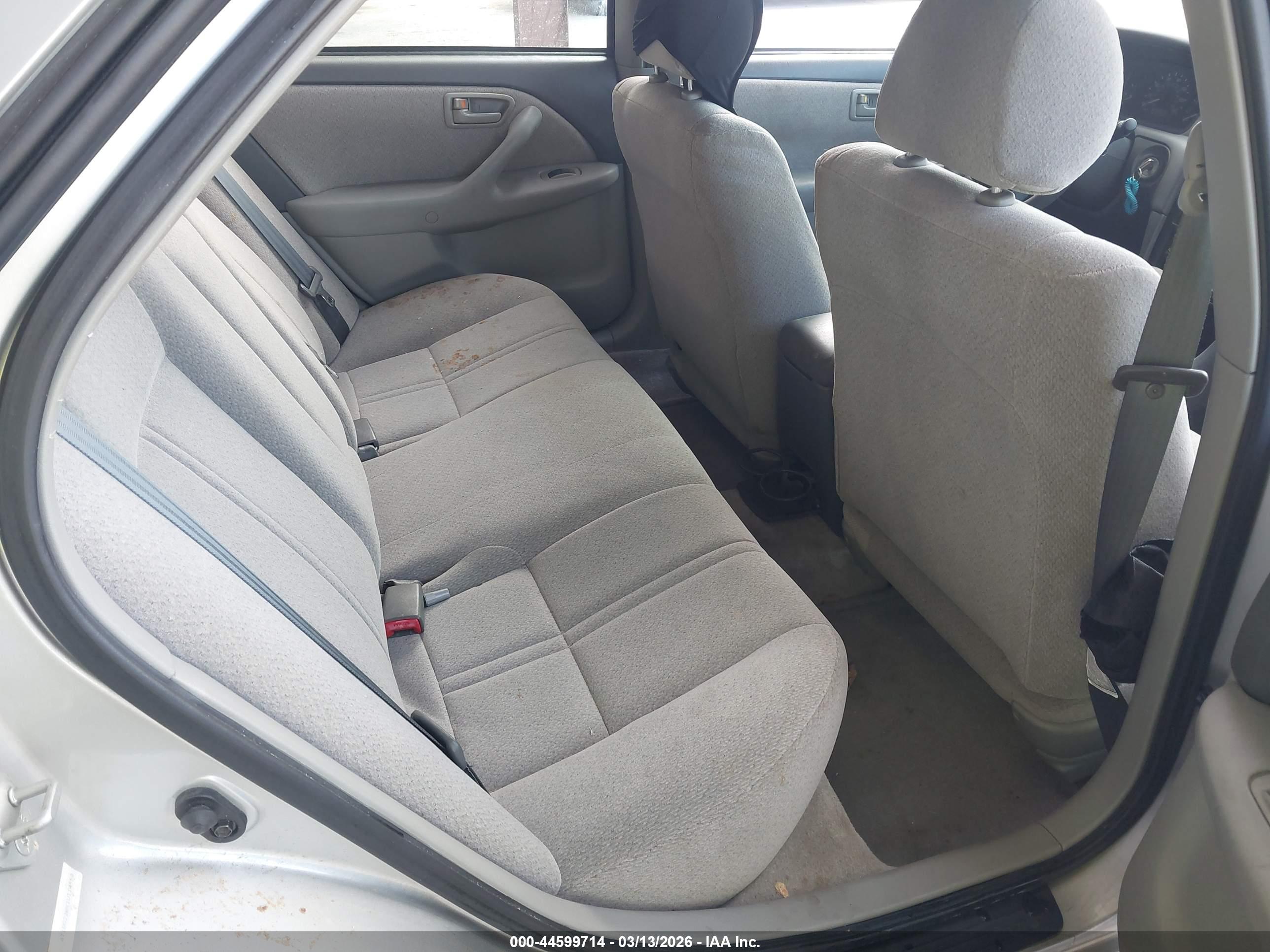 TOYOTA CAMRY image 8