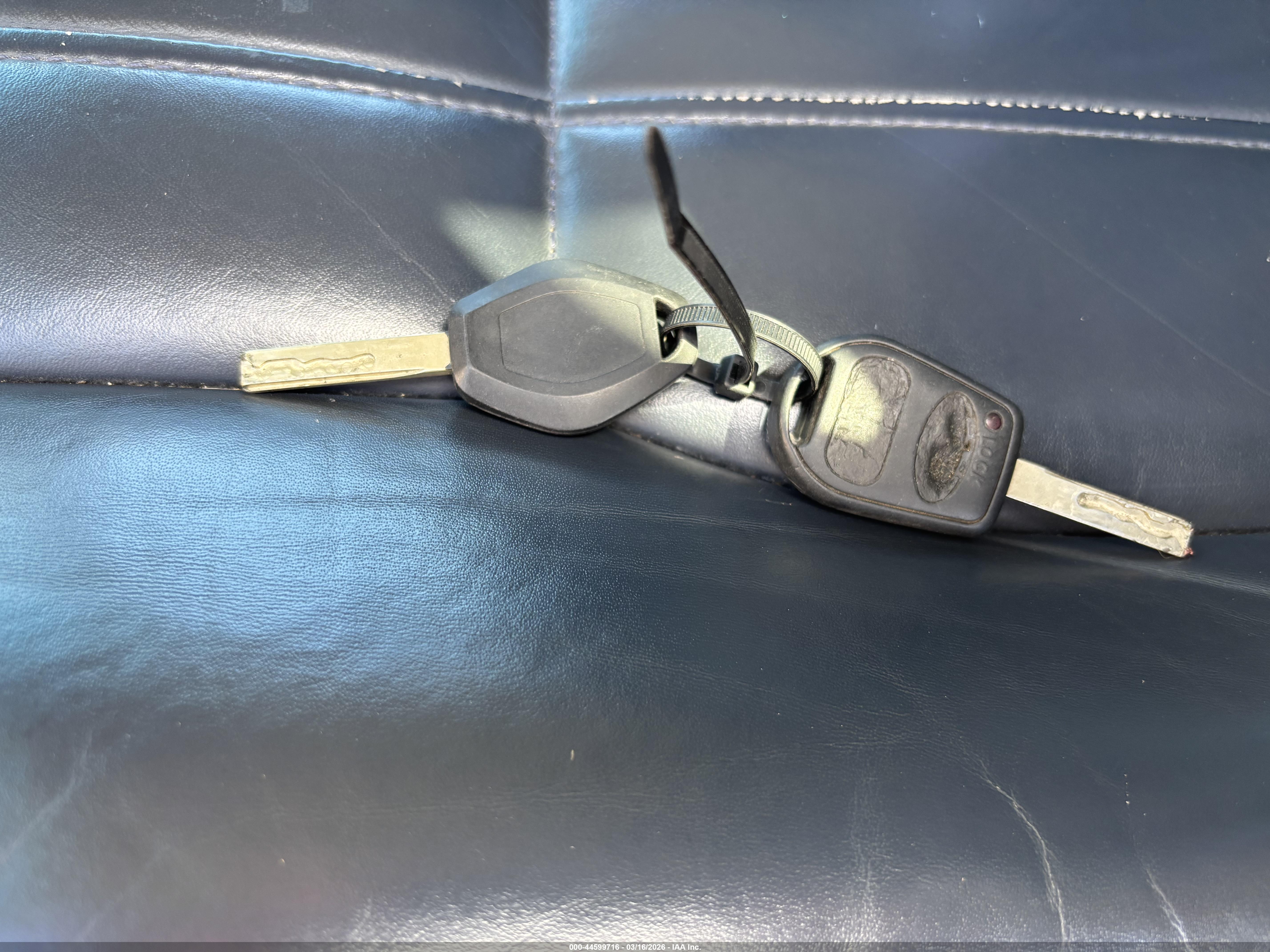 LAND ROVER image 11