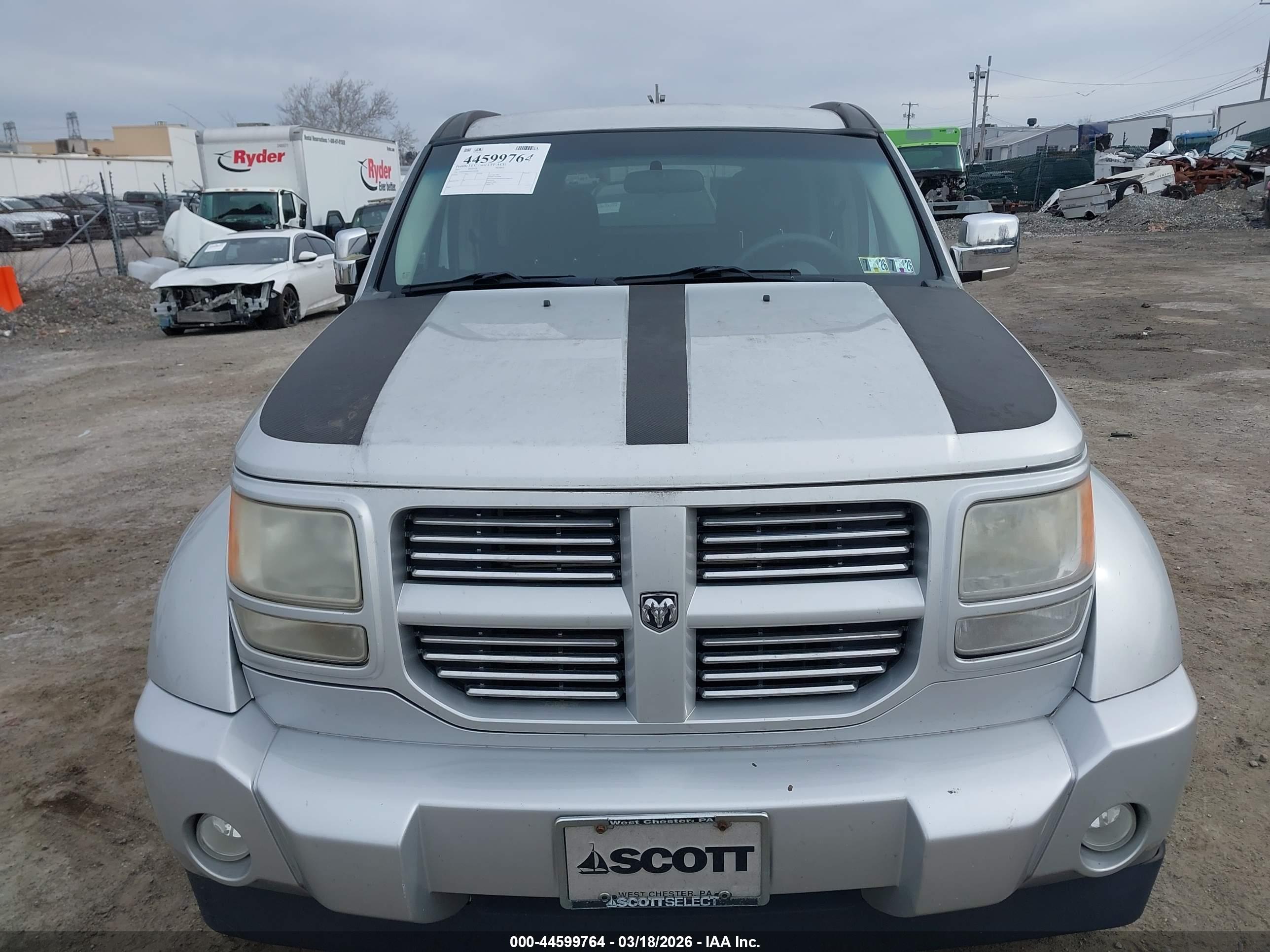 DODGE NITRO image 6