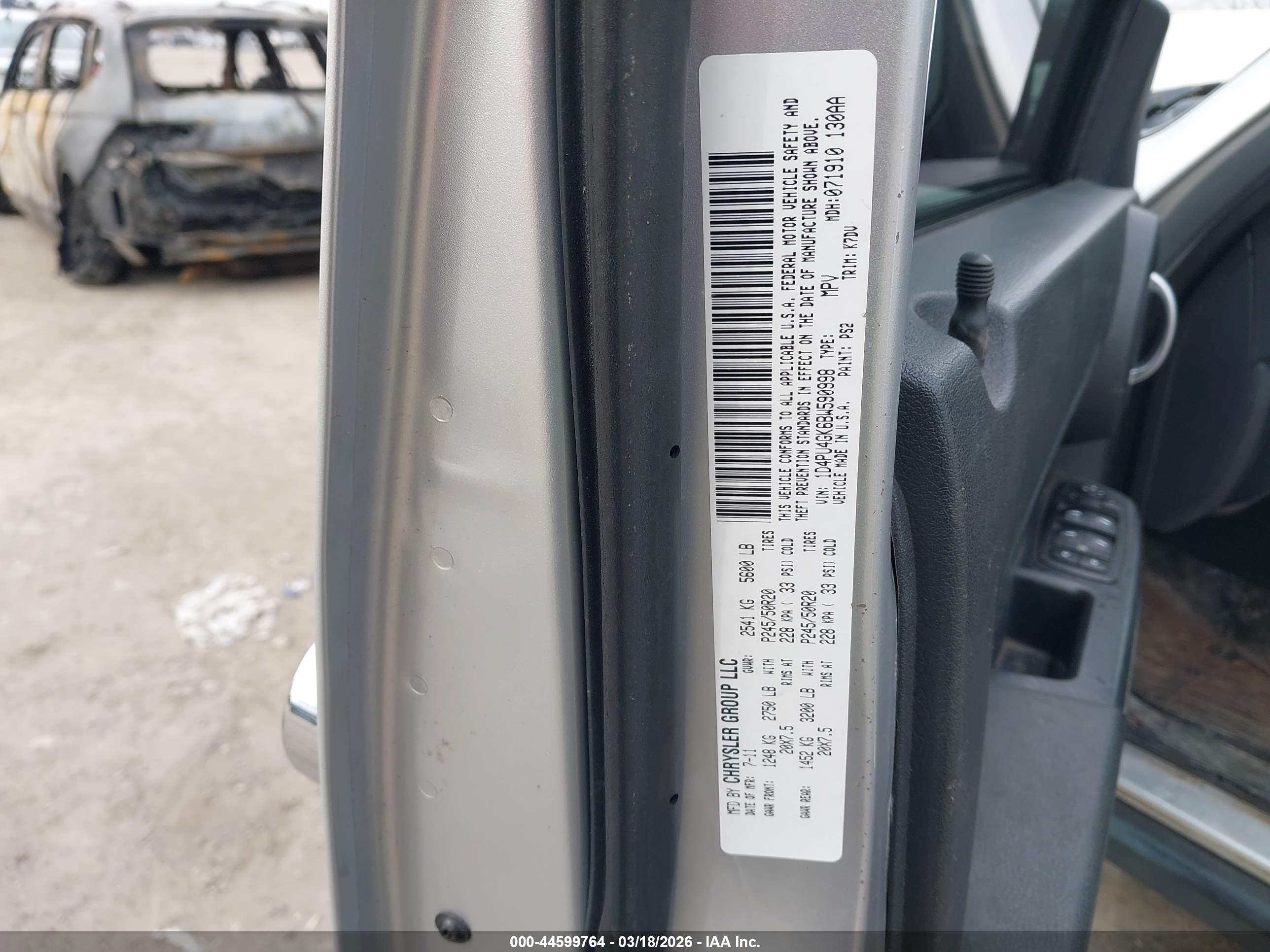DODGE NITRO image 9