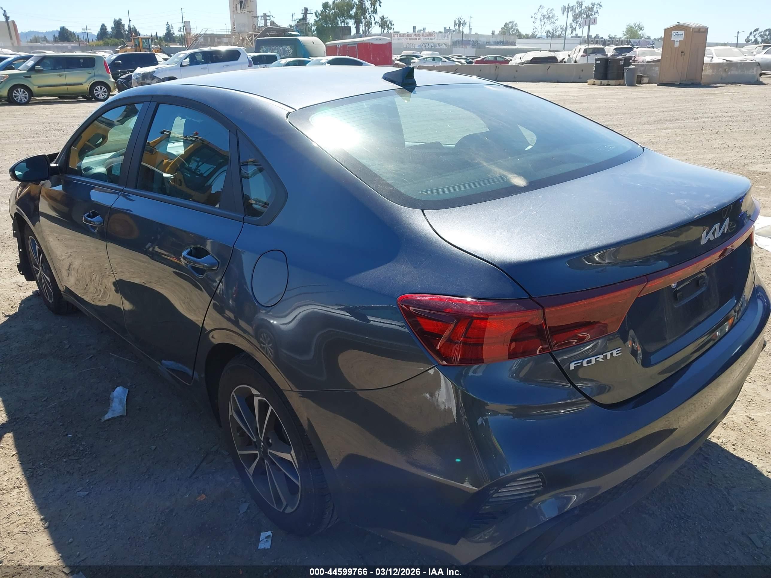 KIA FORTE image 3