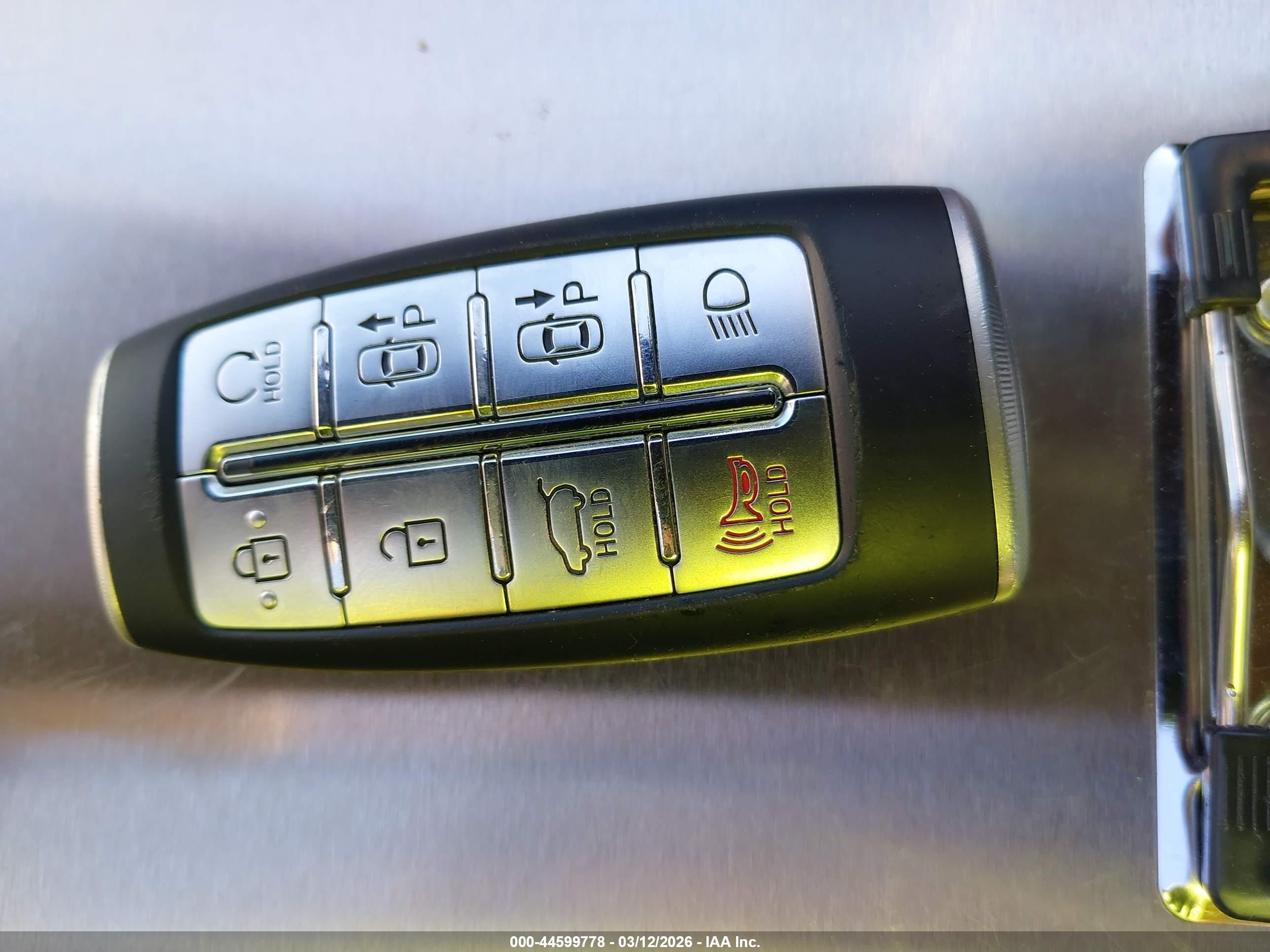GENESIS GV80 image 11