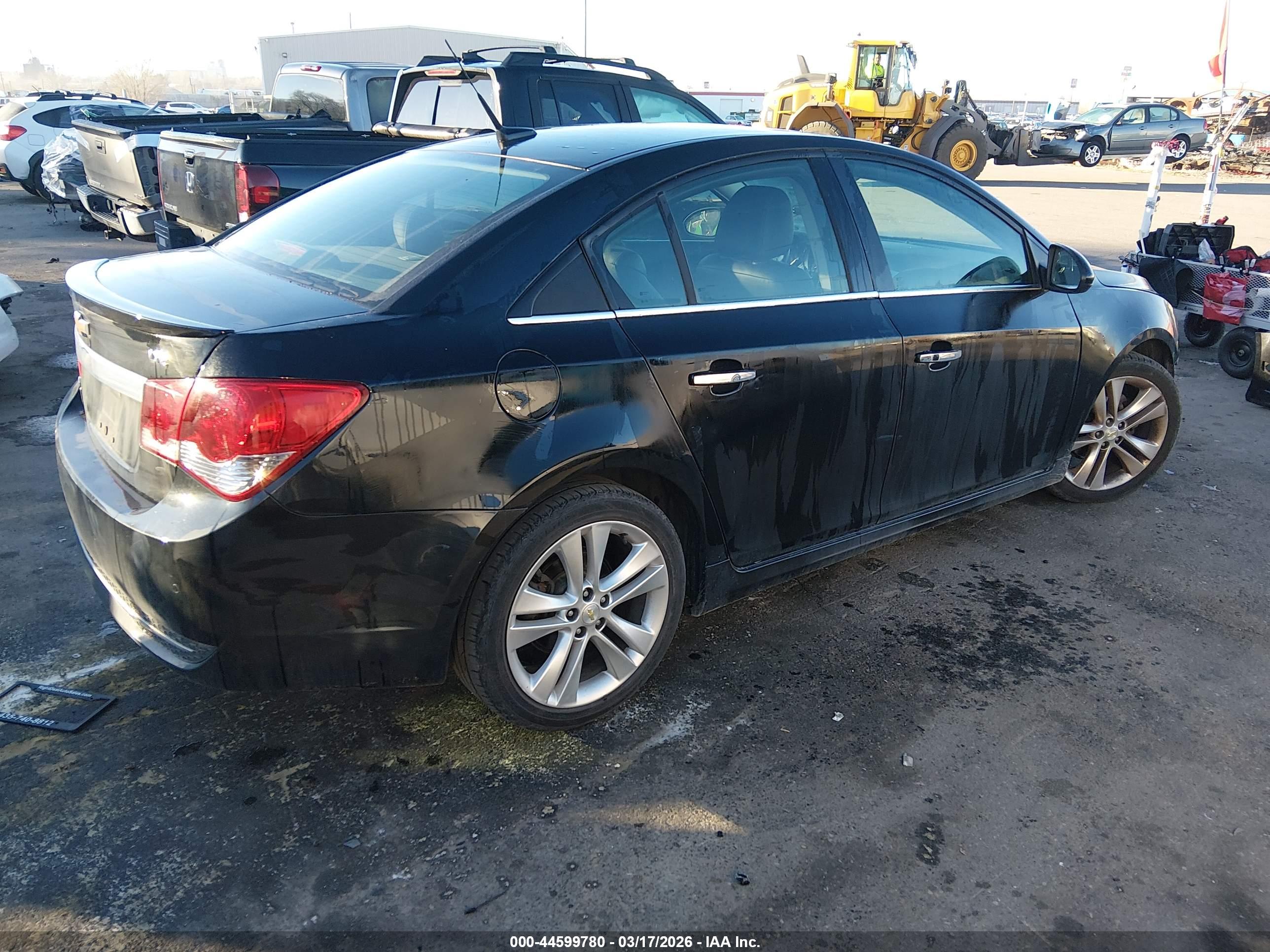 CHEVROLET CRUZE image 4