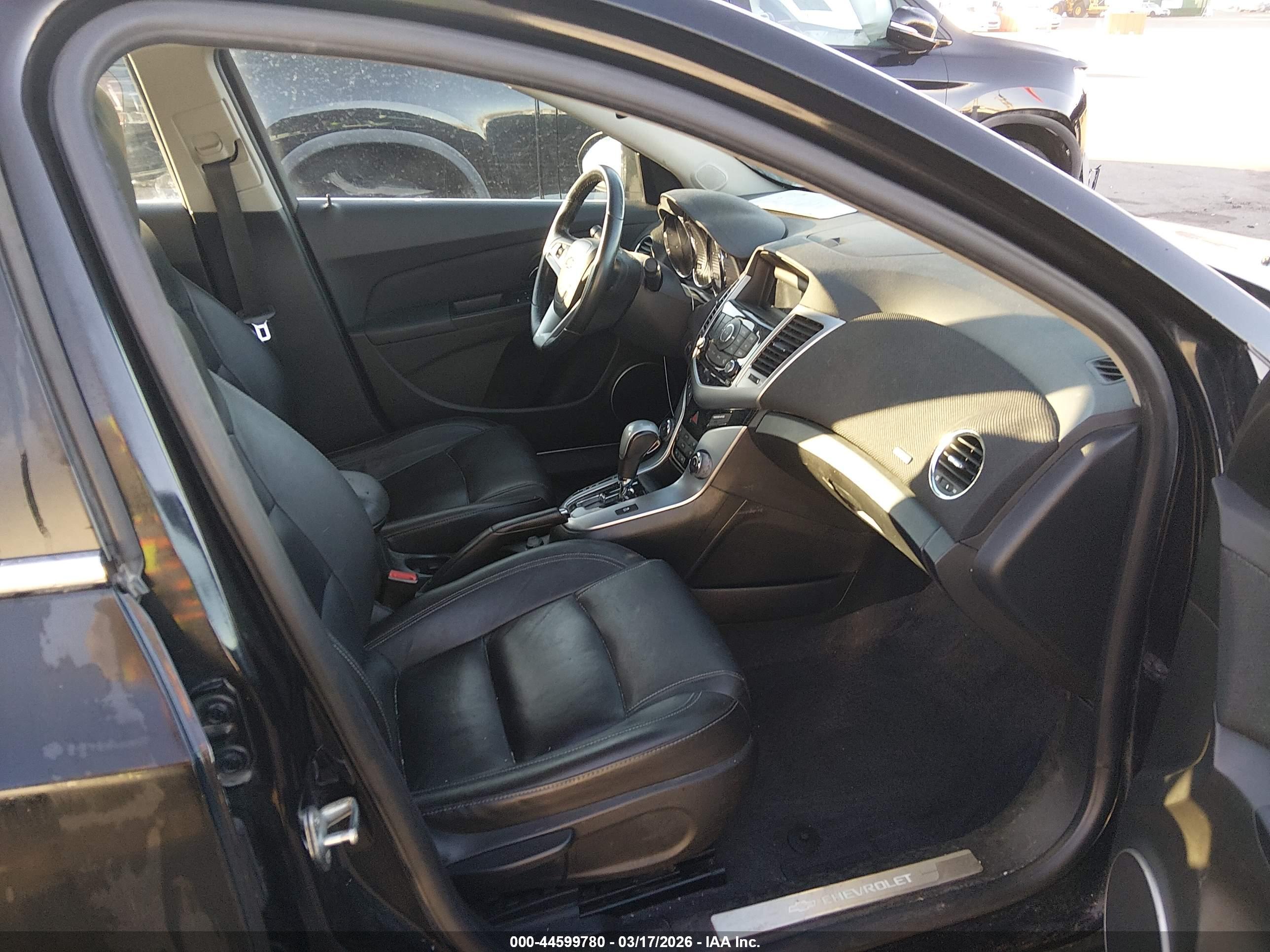 CHEVROLET CRUZE image 5