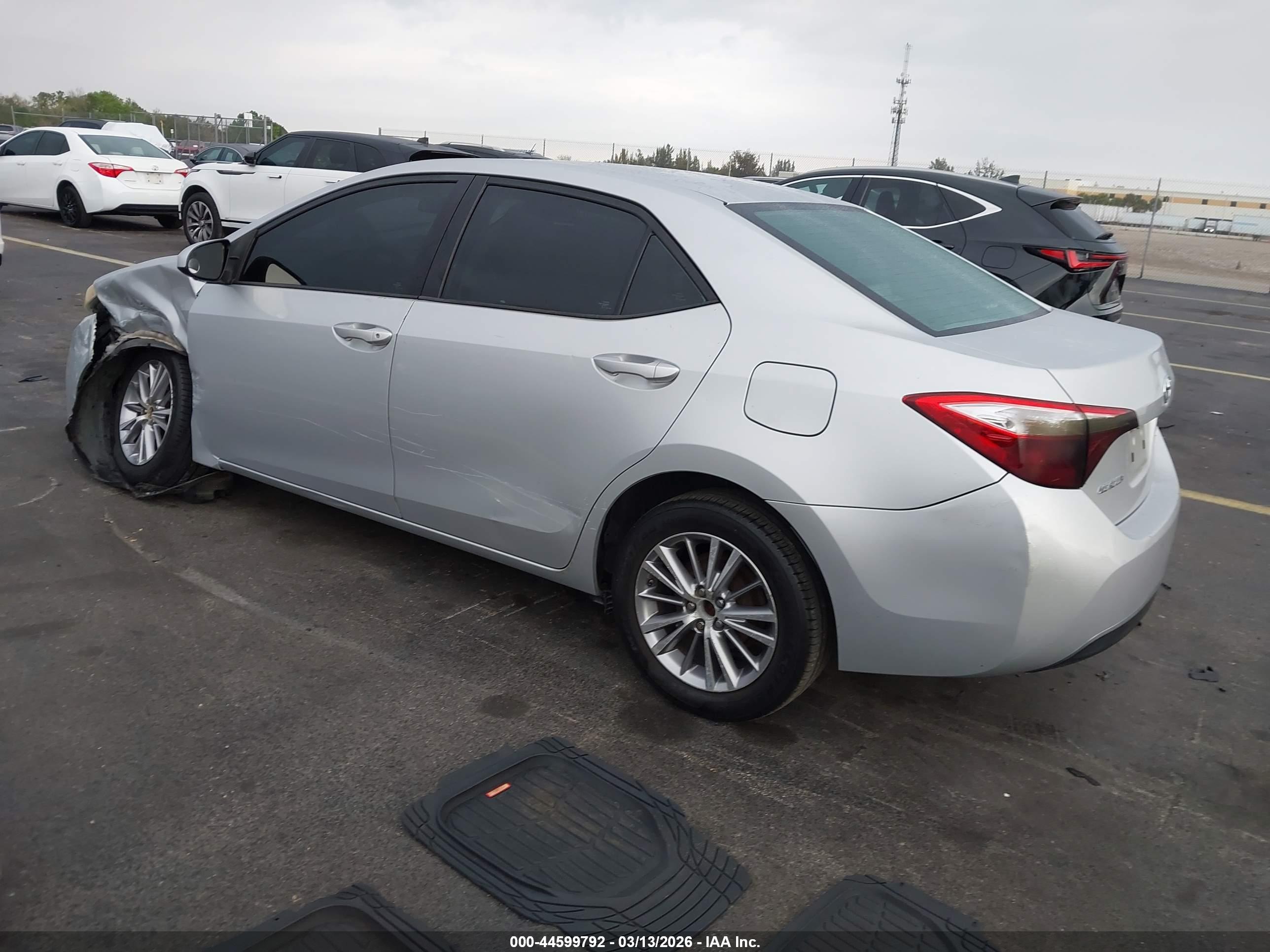 TOYOTA COROLLA image 3