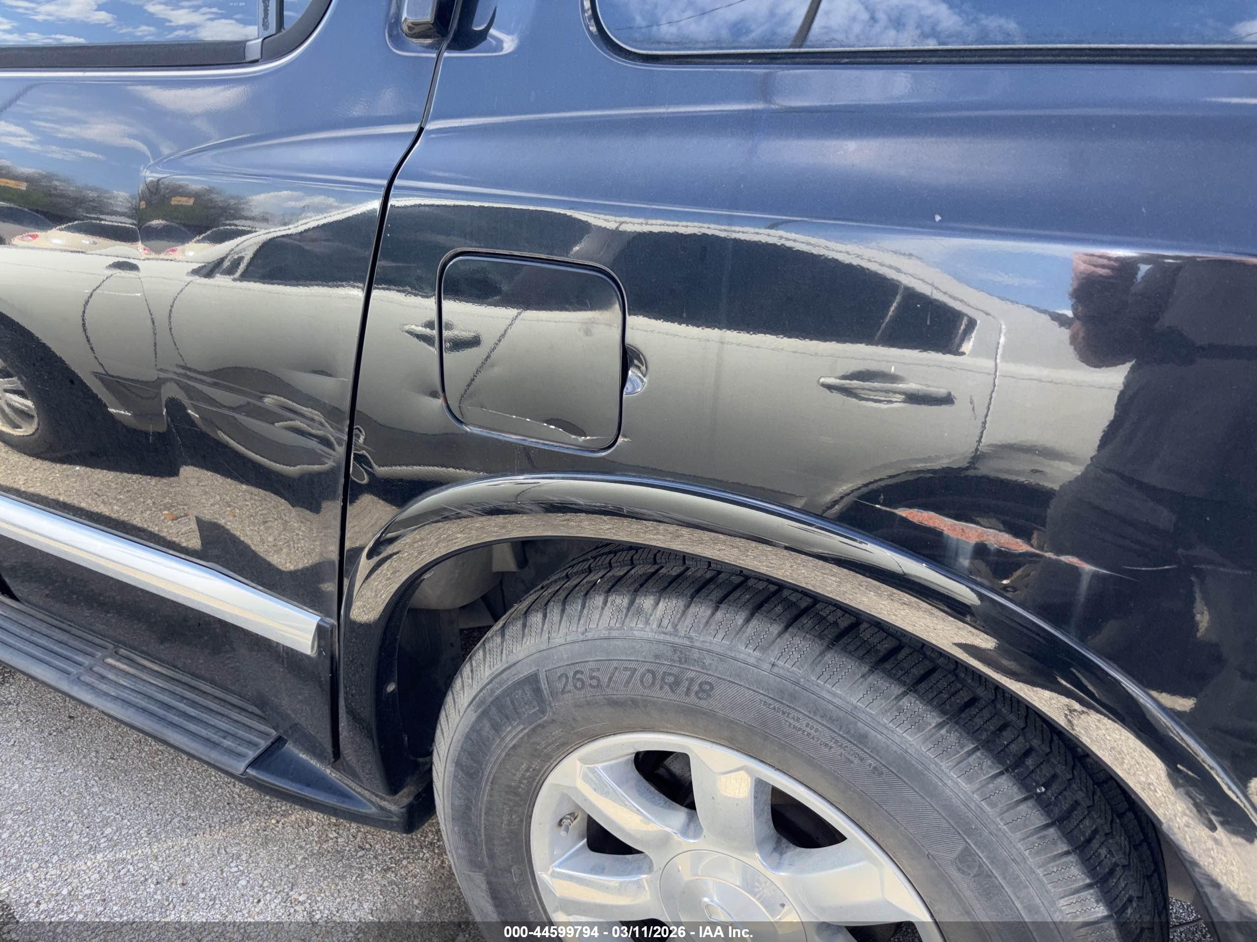 INFINITI QX56 image 6