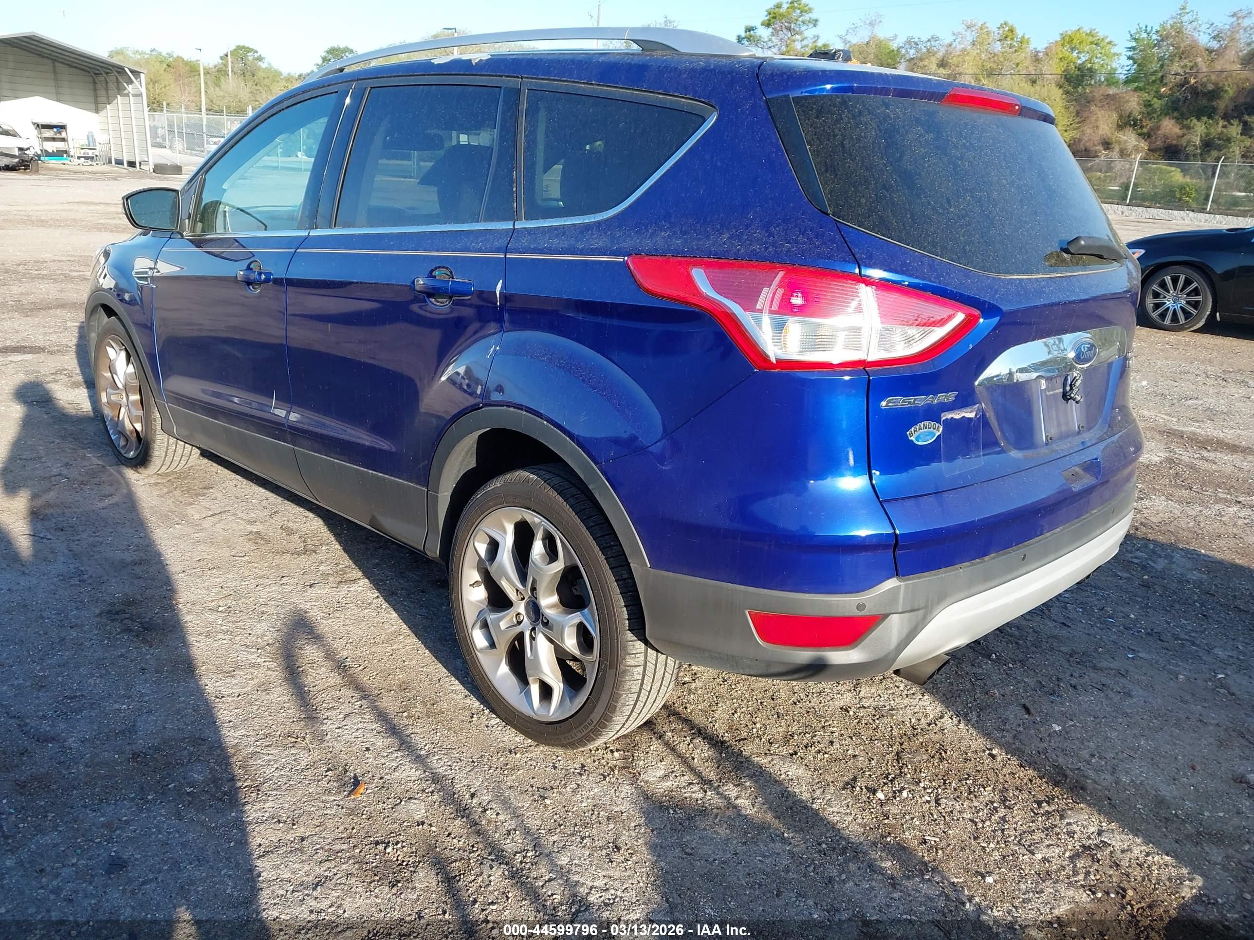 FORD ESCAPE image 3